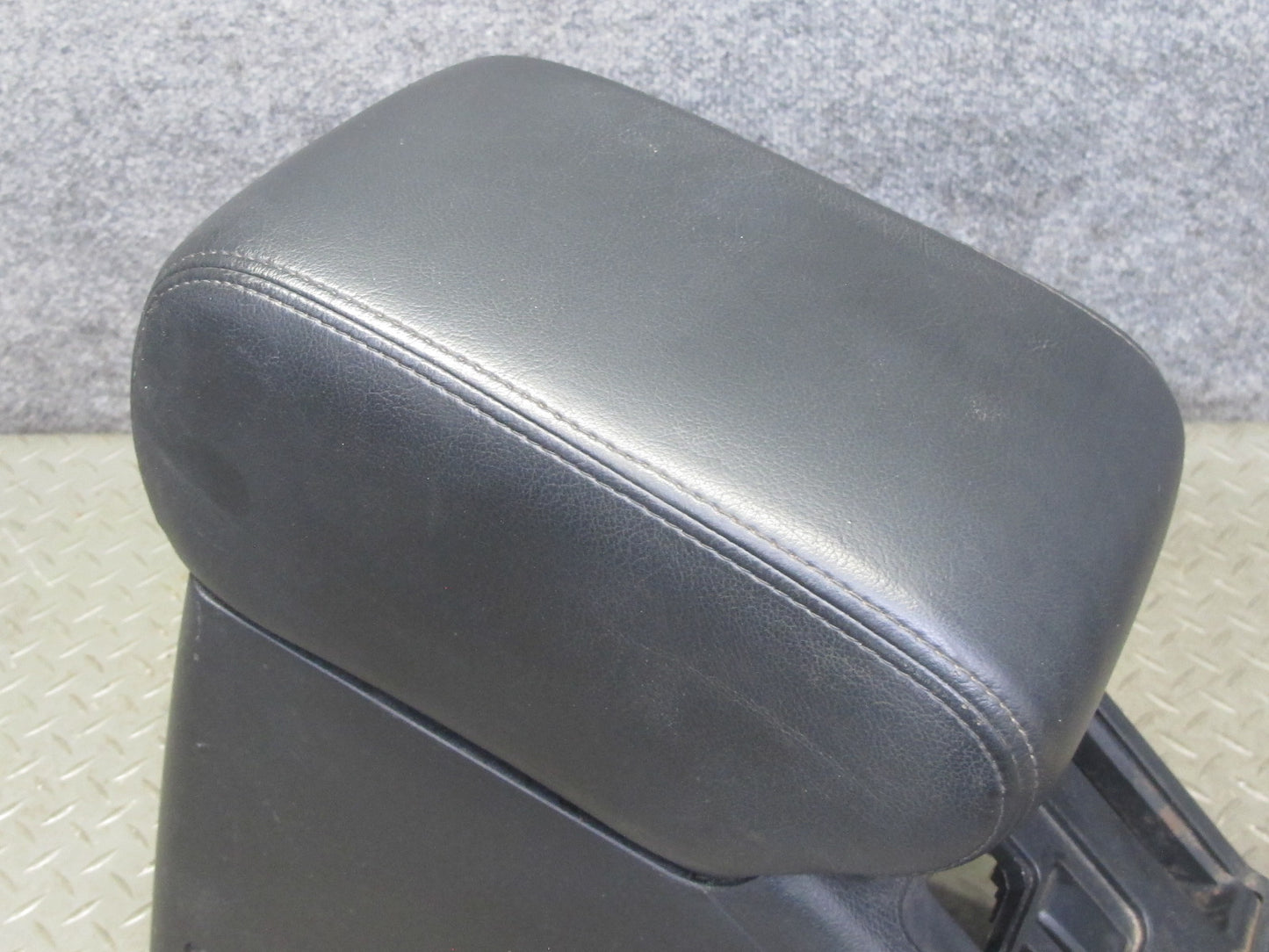 99-01 Isuzu Vehicross Center Console Trim Cover Panel w Armrest Black OEM