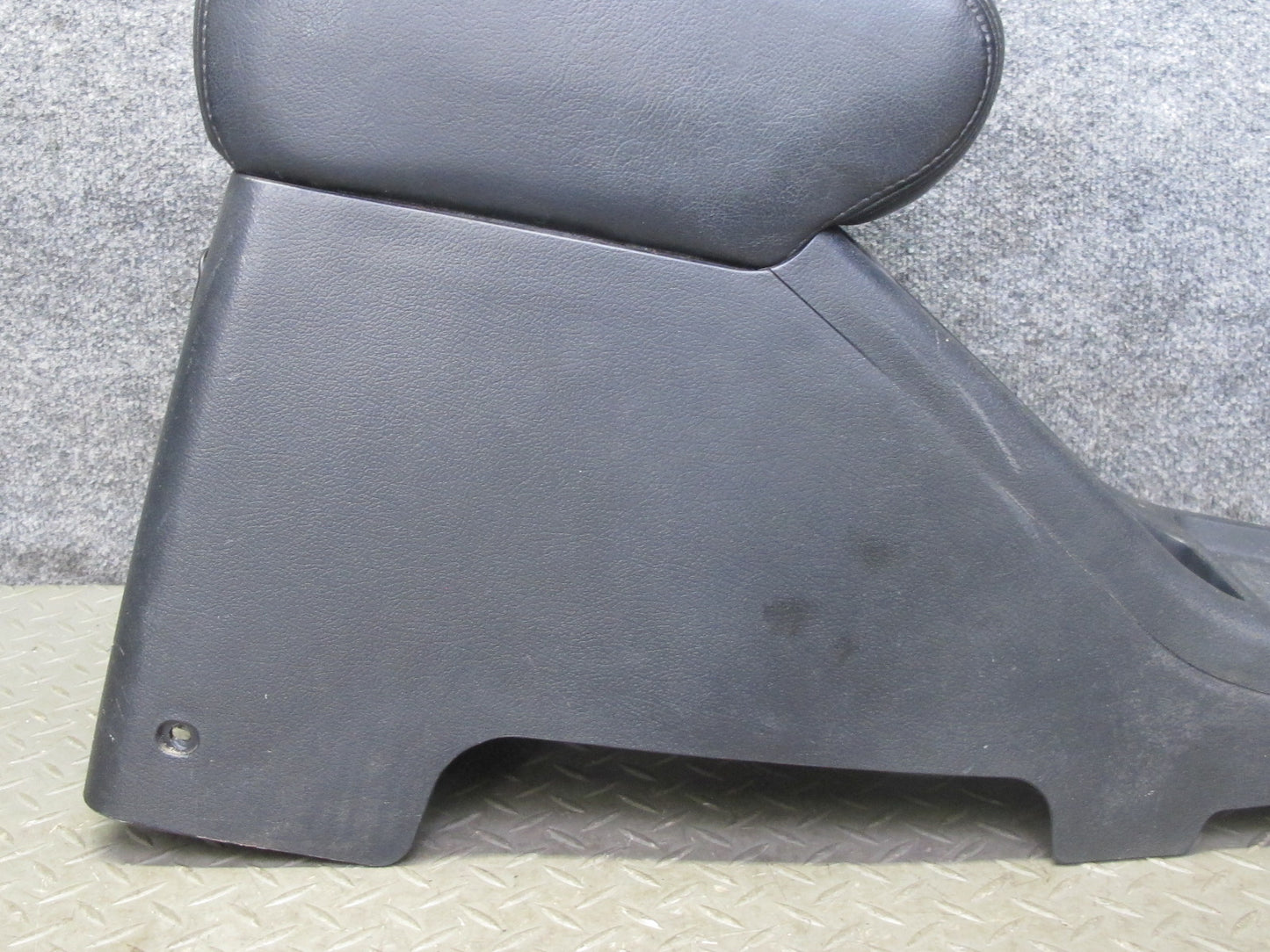 99-01 Isuzu Vehicross Center Console Trim Cover Panel w Armrest Black OEM