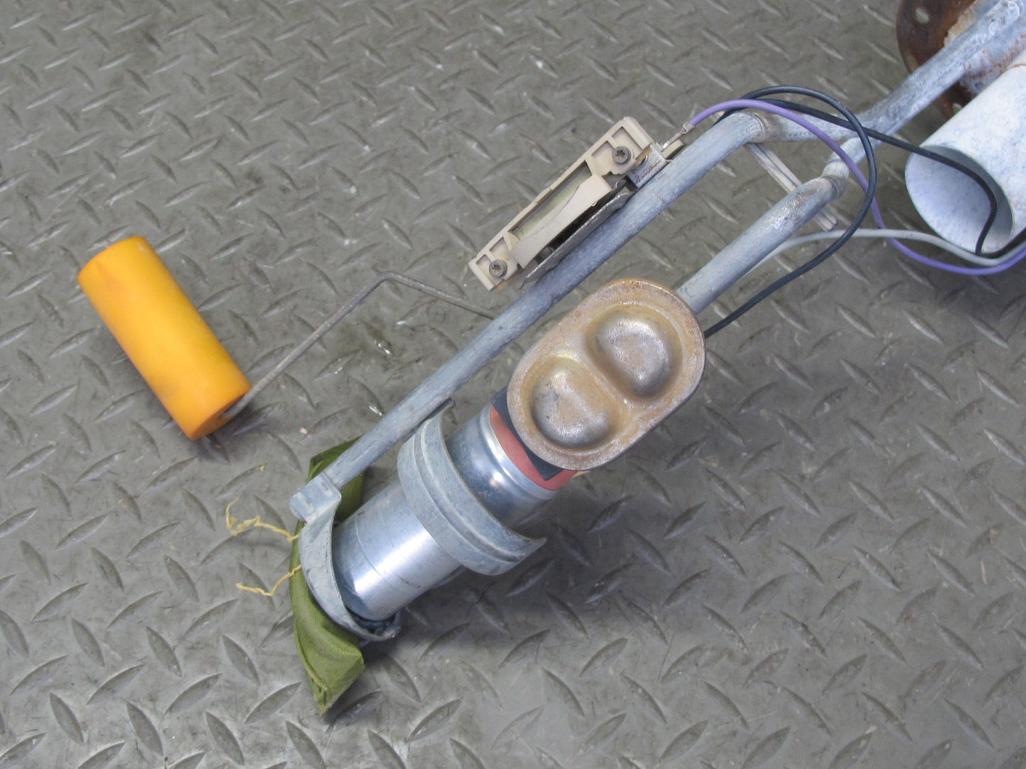 89-96 Chevrolet Corvette C4 Fuel Pump Level Sensor Sending Unit OEM