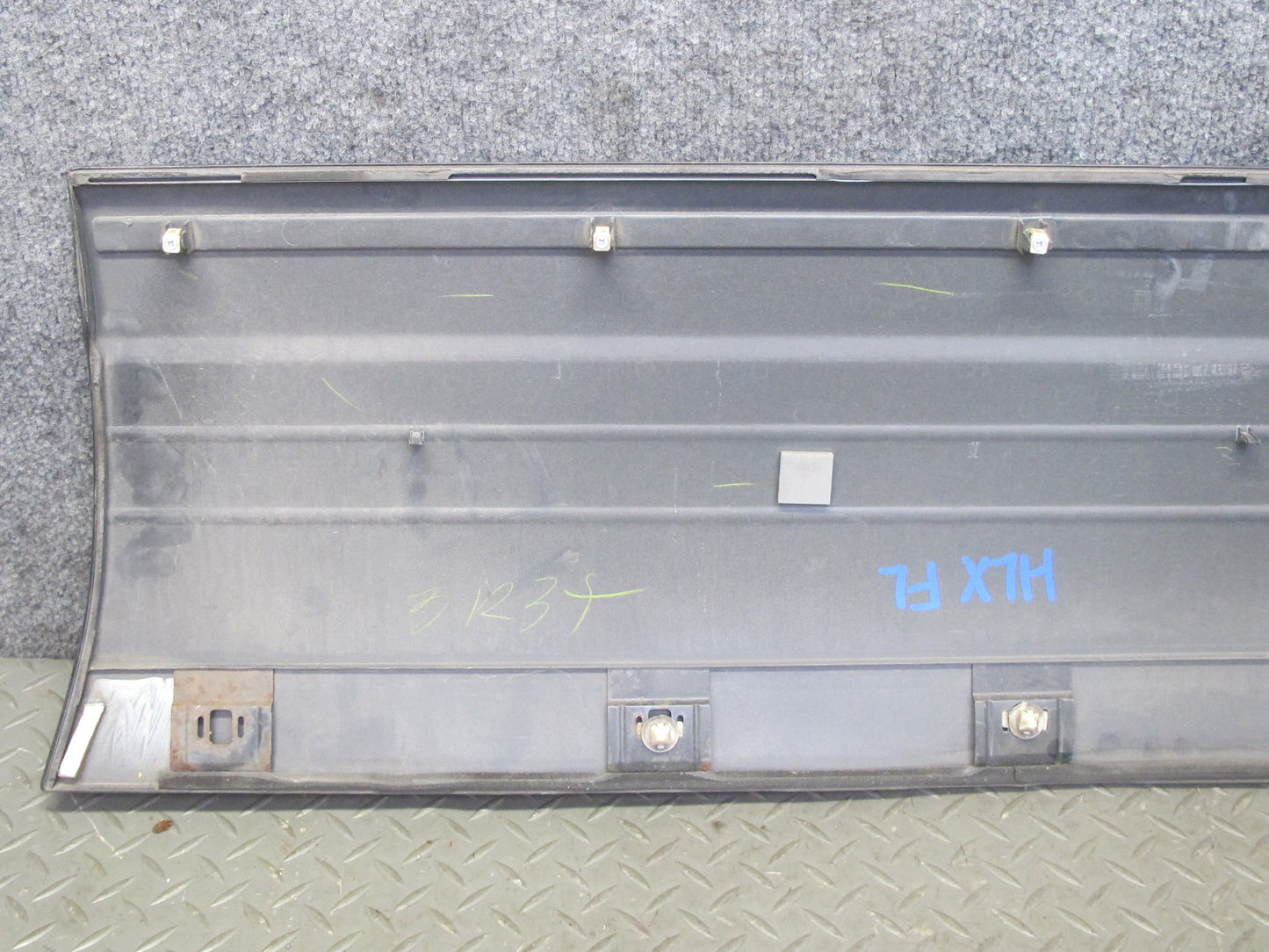03-07 Lexus LX470 Left Front & Rear Door Fender Lower Trim Molding Set of 4