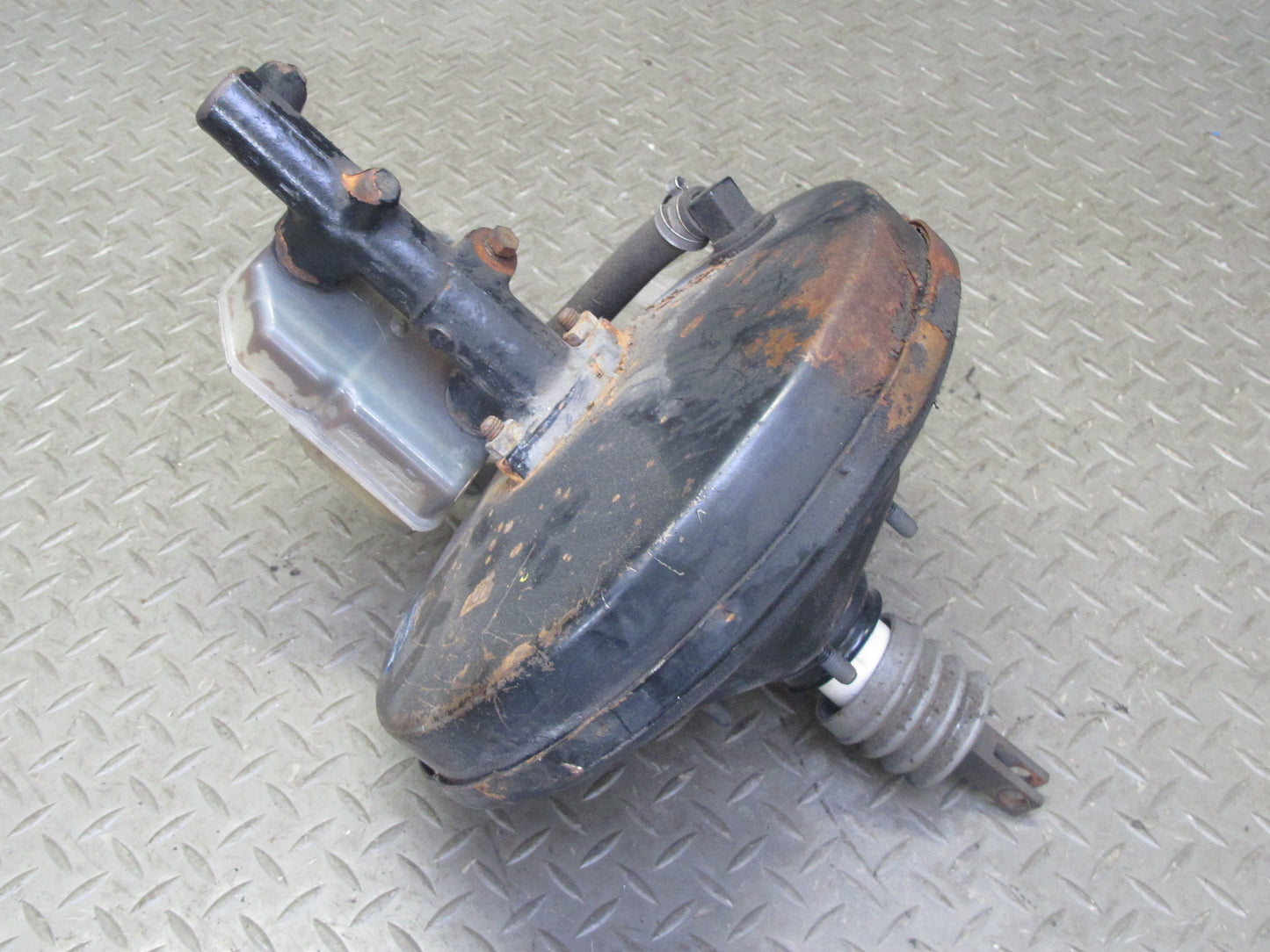 88-91 BMW E30 325i Brake Master Cylinder Booster Fluid Reservoir OEM