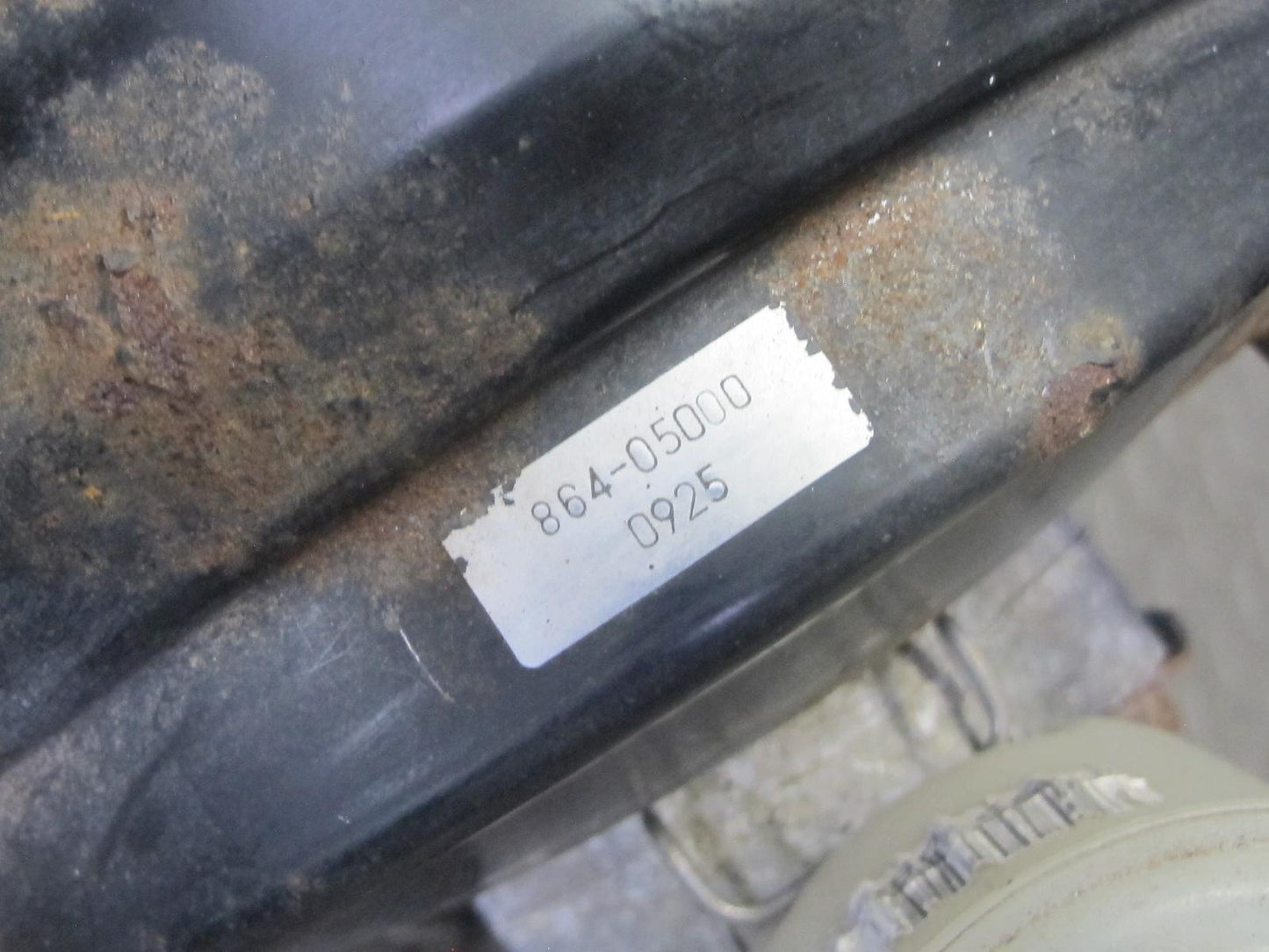99-01 Isuzu Vehicross Brake Master Cylinder Booster Fluid Reservoir OEM