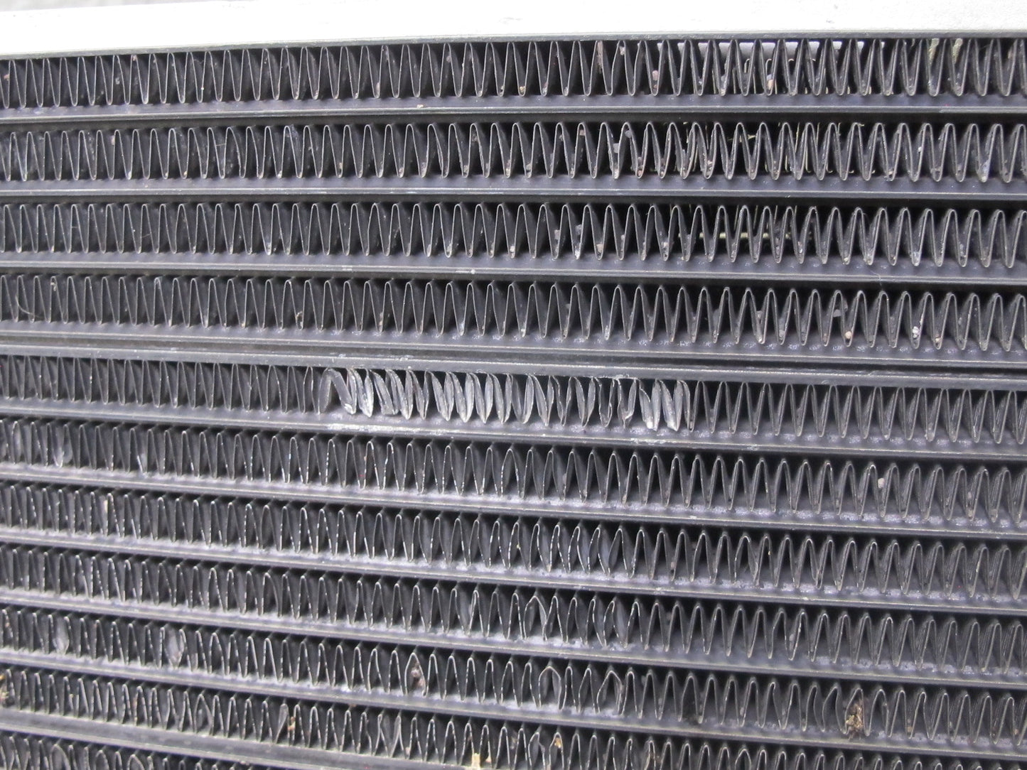 08-10 Porsche Cayenne 957 4.8 Turbo Engine Cooling Radiator Condenser Fan Shroud