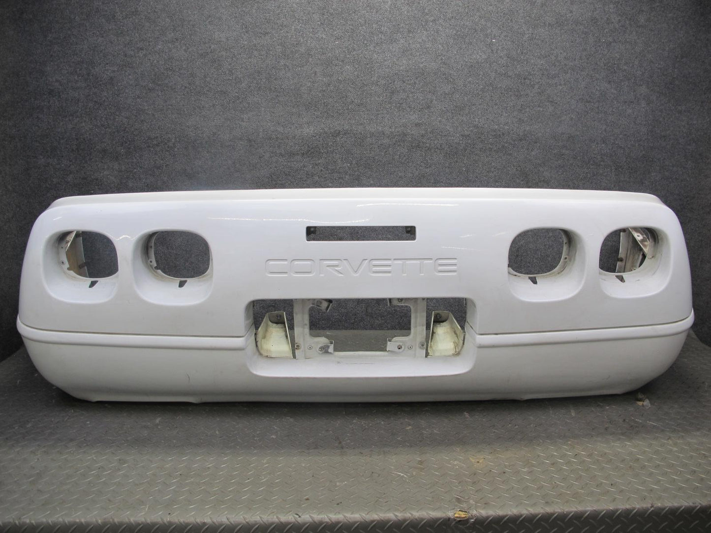 91-96 Chevrolet Corvette C4 Rear Bumper Cover Artic White OEM