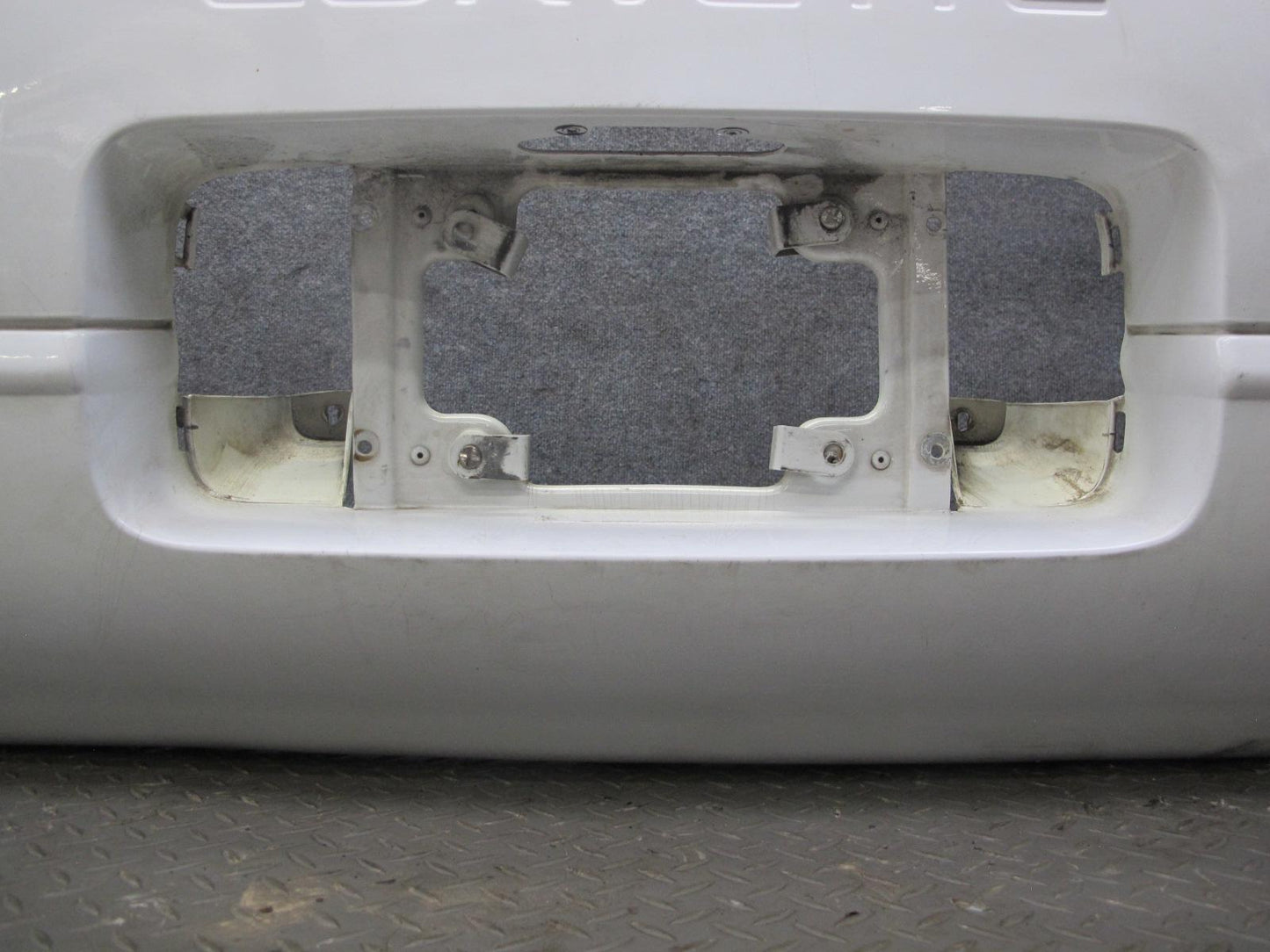 91-96 Chevrolet Corvette C4 Rear Bumper Cover Artic White OEM