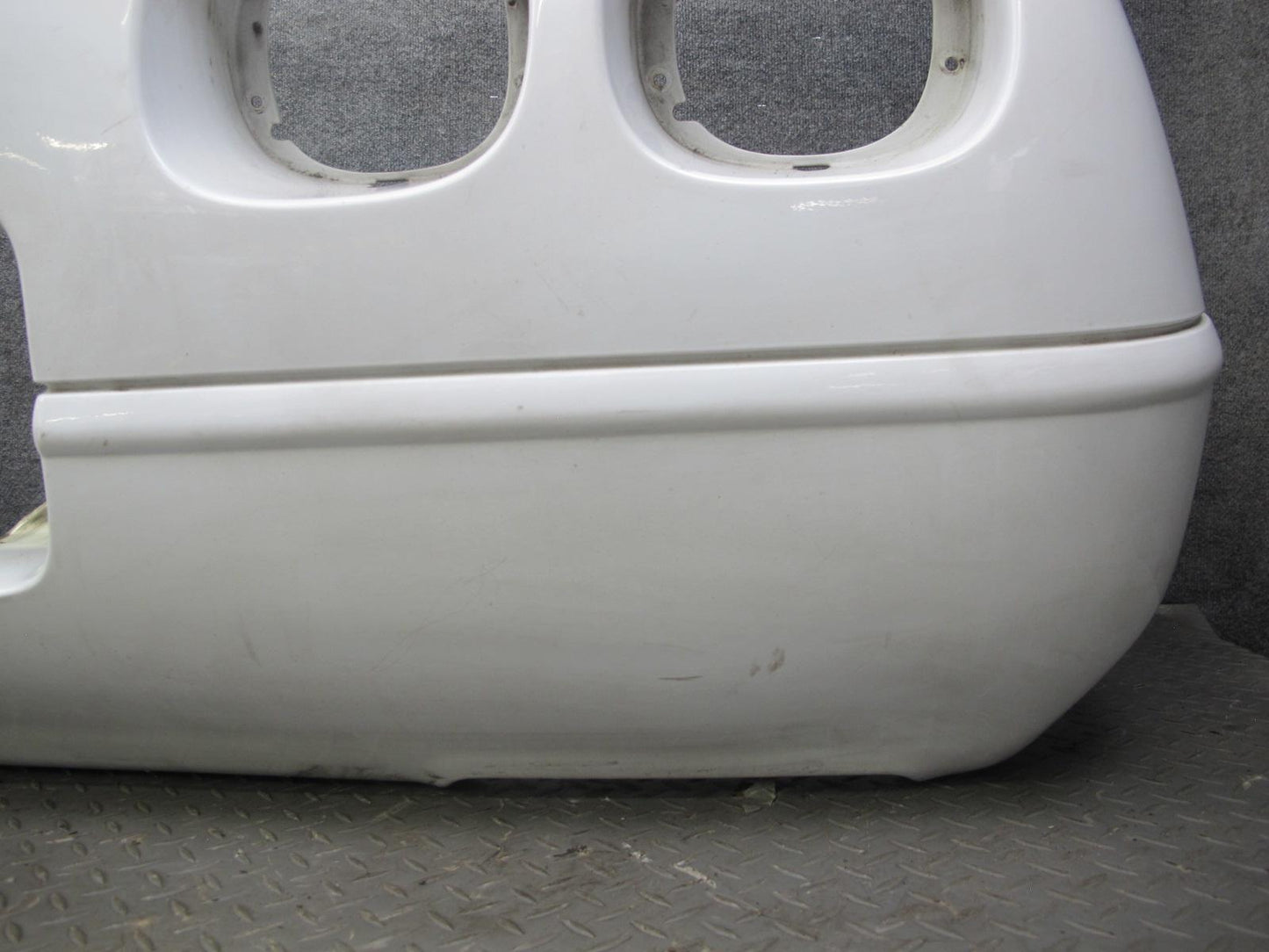 91-96 Chevrolet Corvette C4 Rear Bumper Cover Artic White OEM