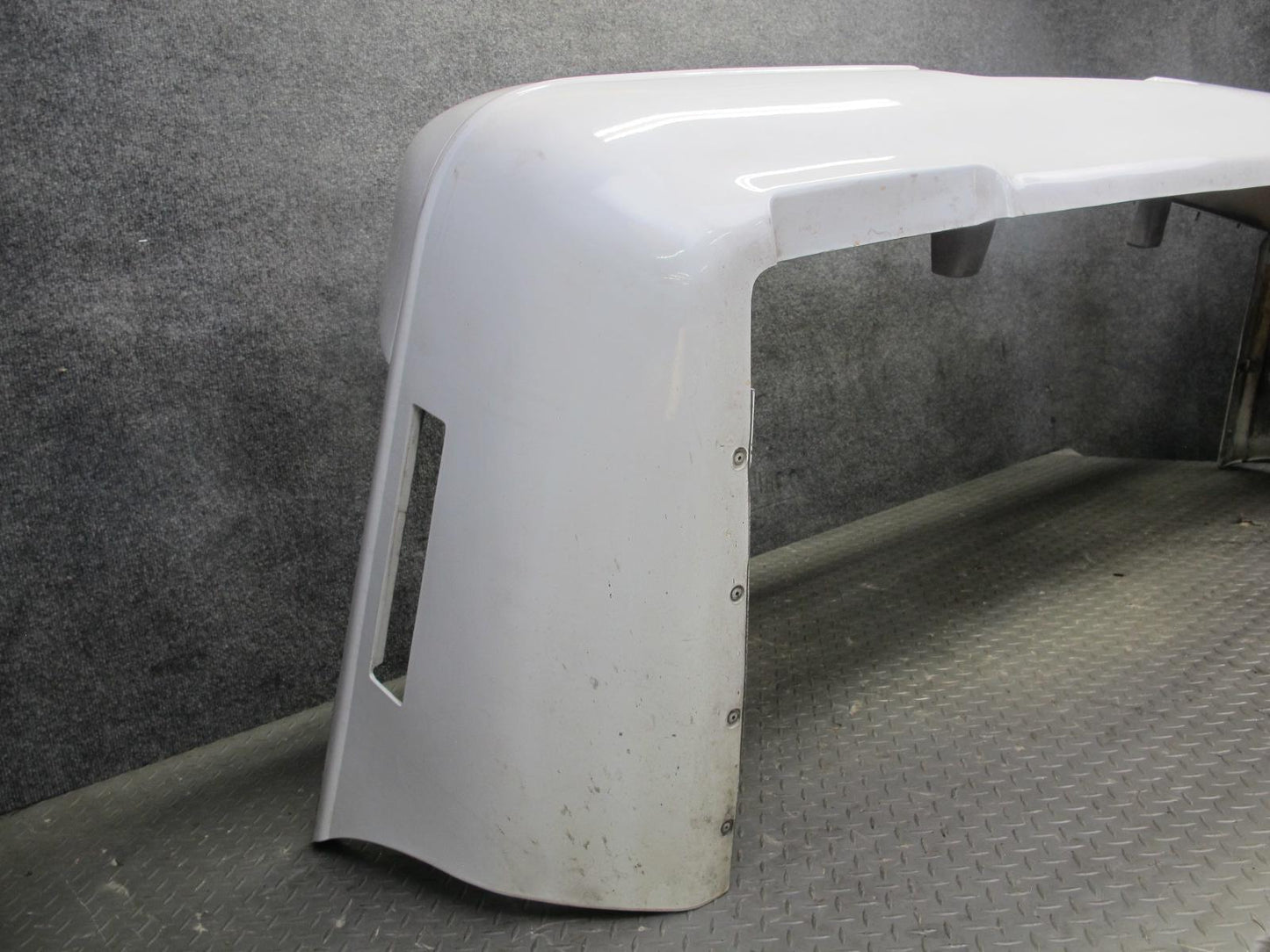 91-96 Chevrolet Corvette C4 Rear Bumper Cover Artic White OEM