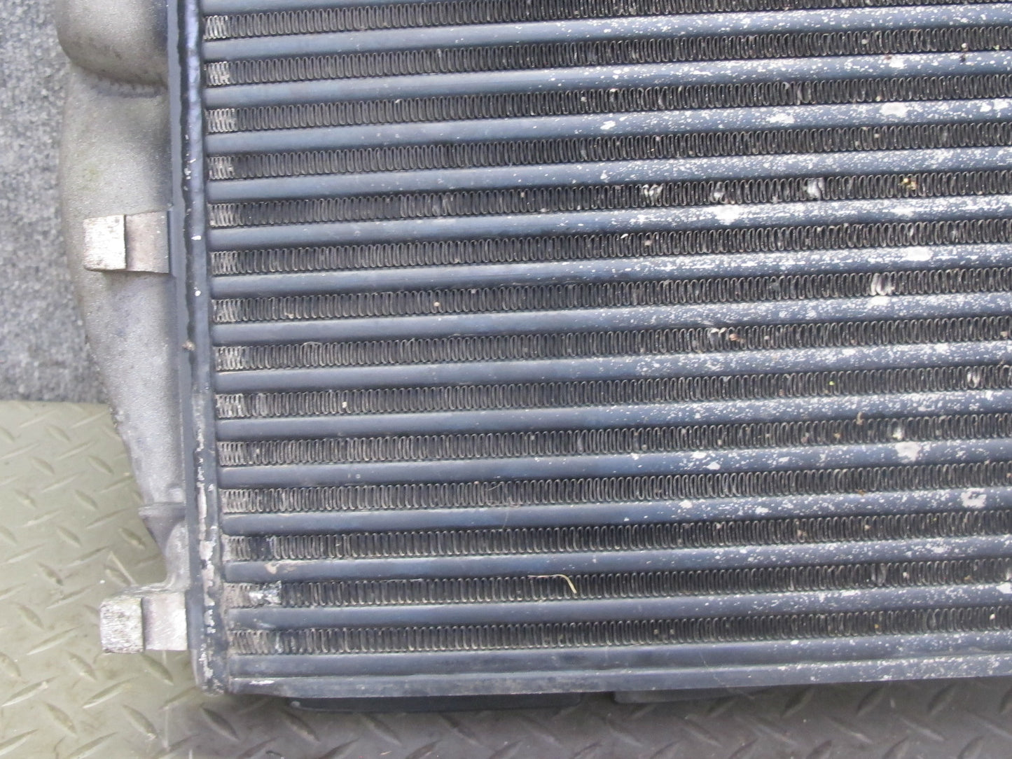 2008-2010 Porsche Cayenne 957 4.8L Turbo Left Intercooler Unit w Shroud