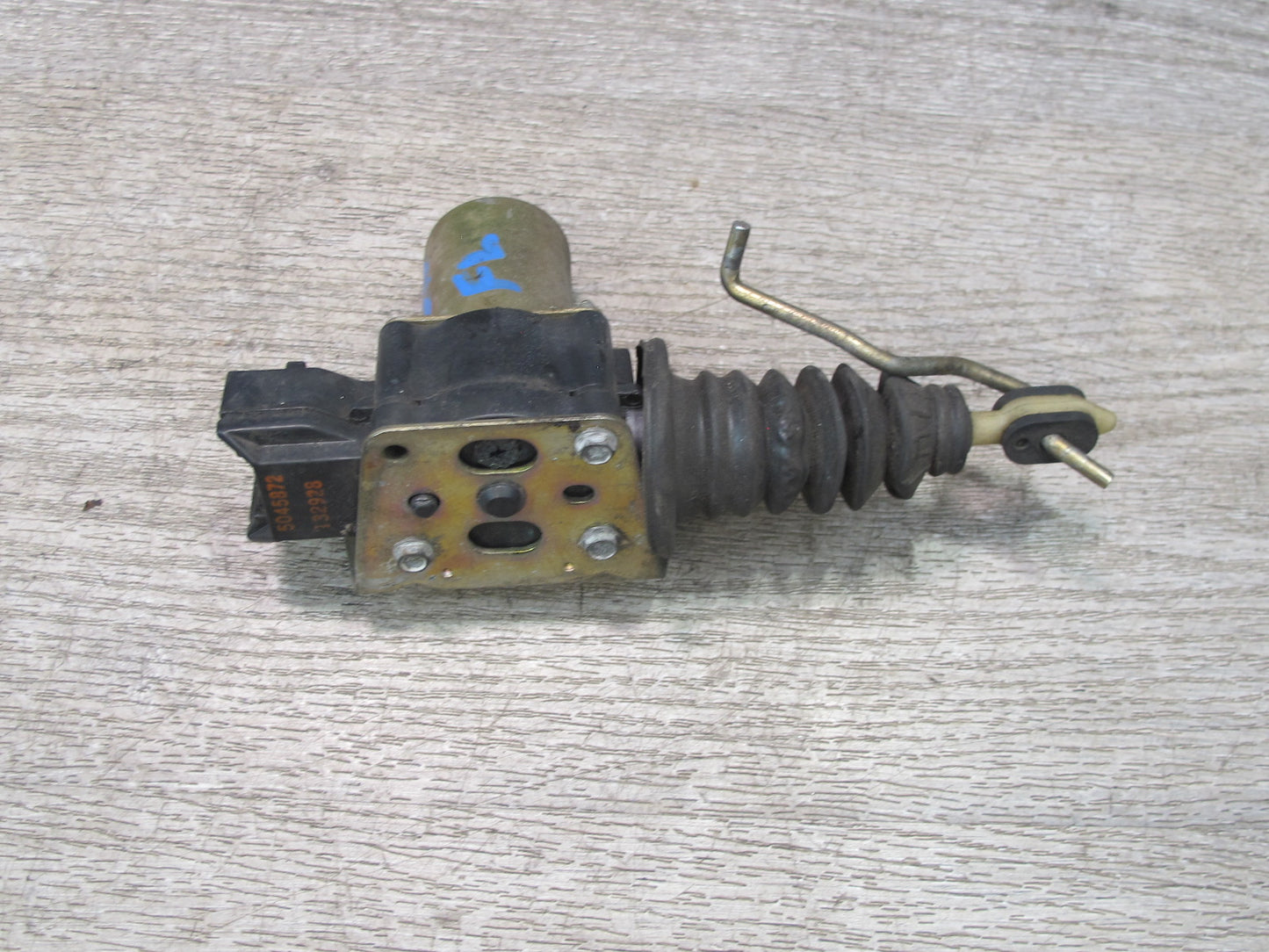 84-93 Chevrolet Corvette C4 Left Door Central Lock Actuator Motor OEM