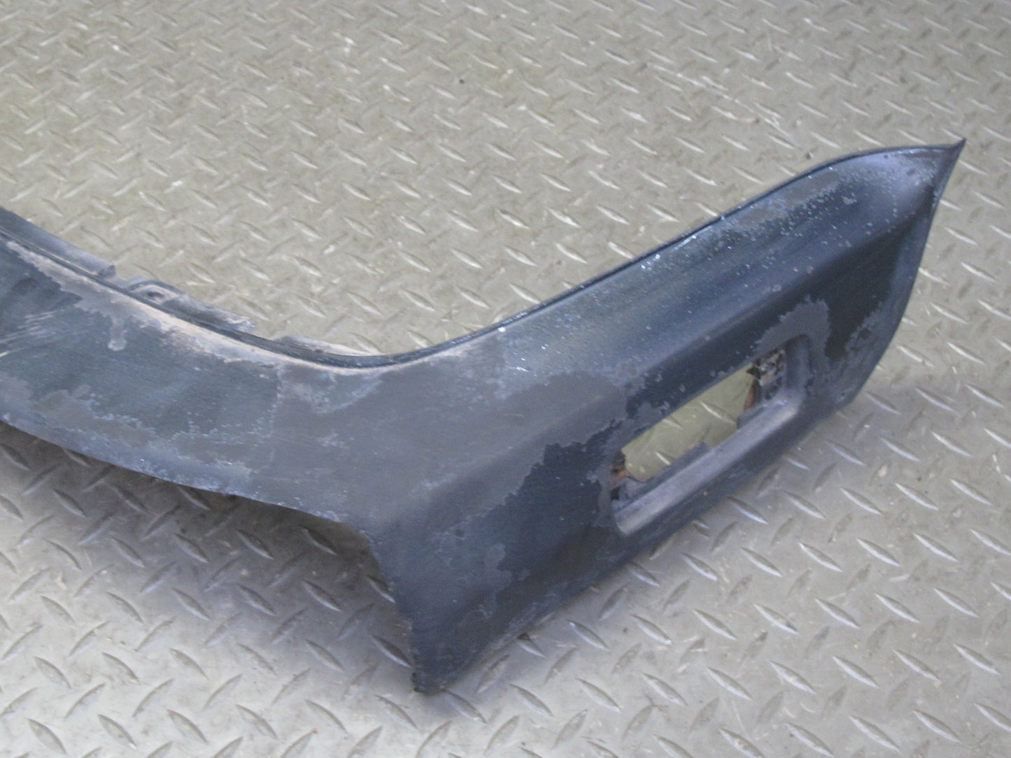 84-86 BMW E30 318i 325e Left & Right Front Bumper Side Trim Cover Panel Set OEM