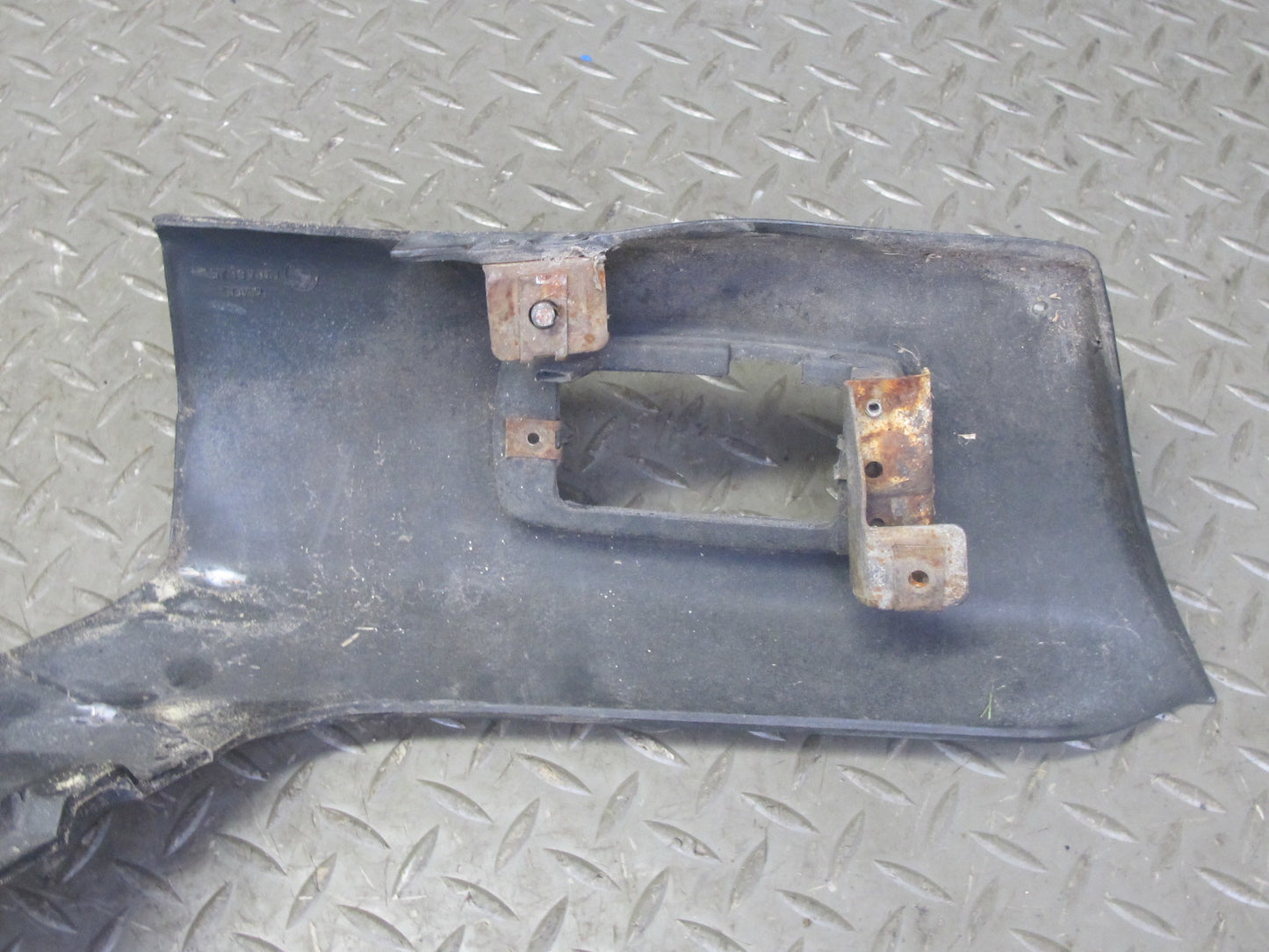 84-86 BMW E30 318i 325e Left & Right Front Bumper Side Trim Cover Panel Set OEM