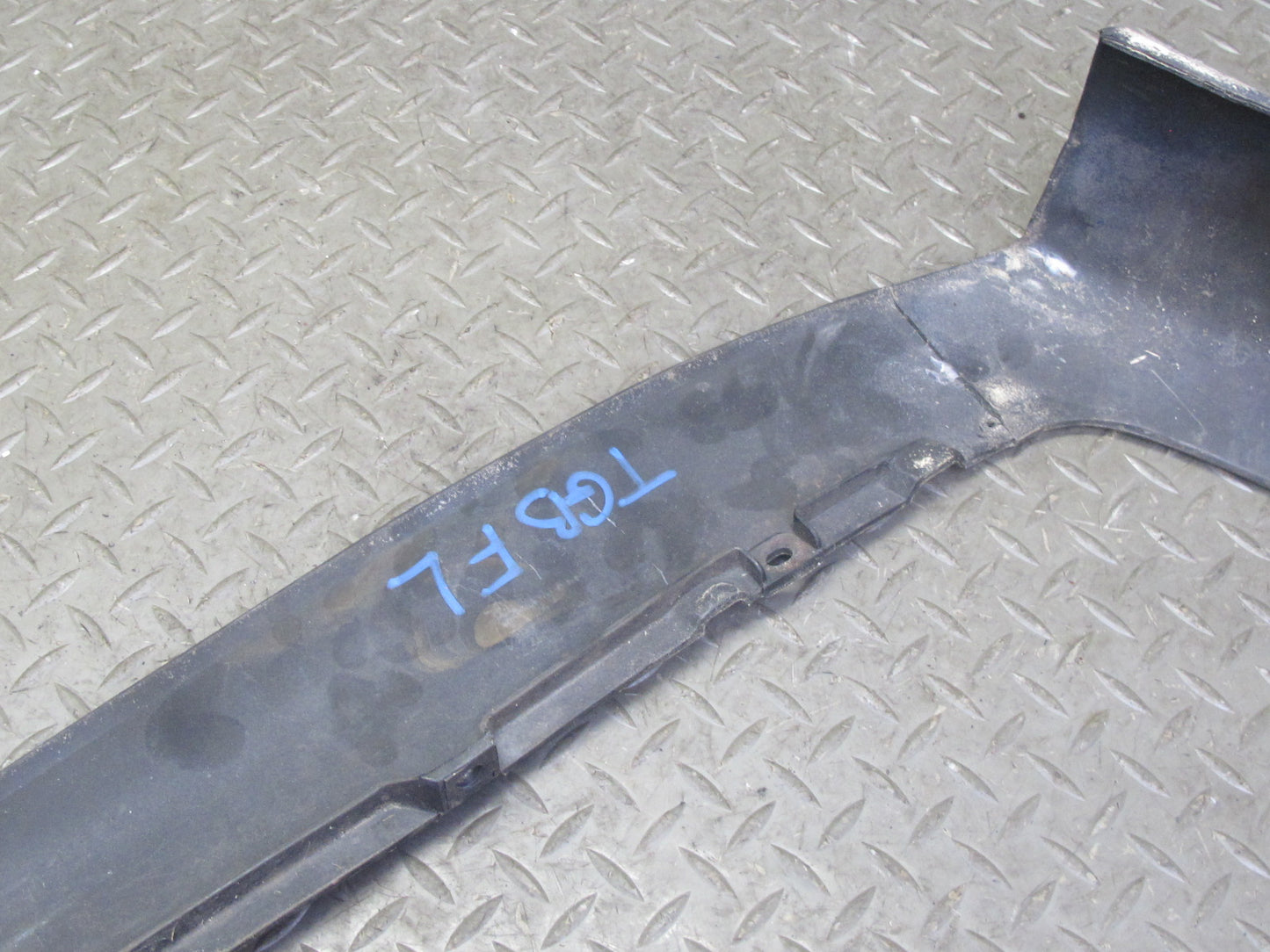 84-86 BMW E30 318i 325e Left & Right Front Bumper Side Trim Cover Panel Set OEM
