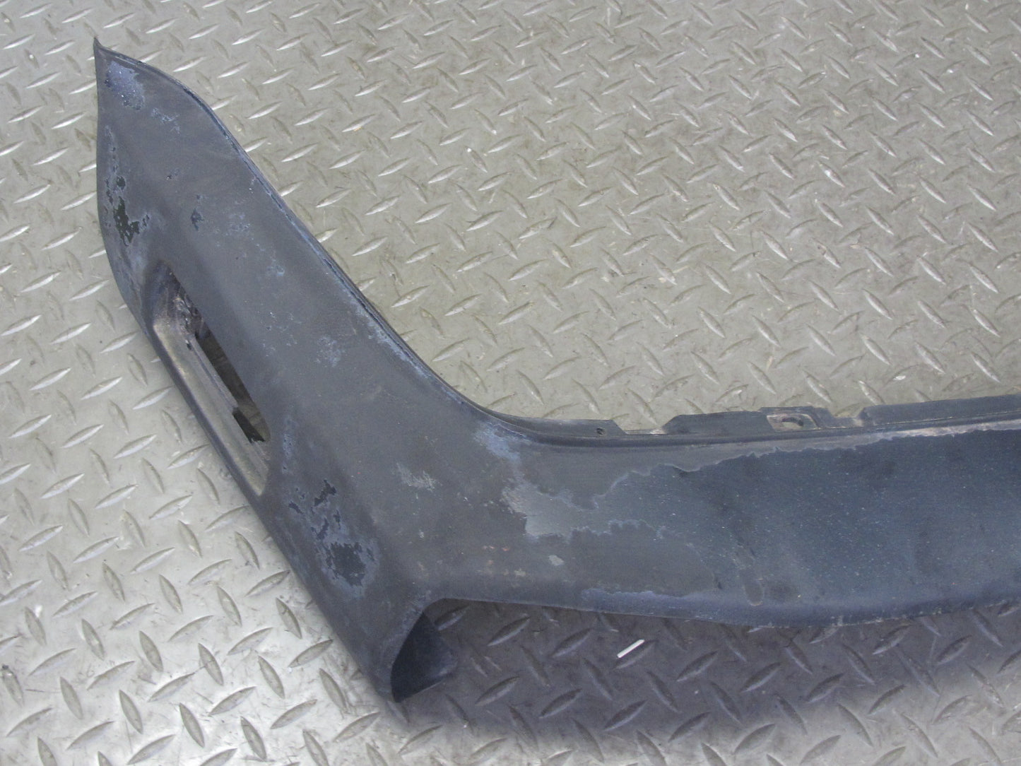 84-86 BMW E30 318i 325e Left & Right Front Bumper Side Trim Cover Panel Set OEM