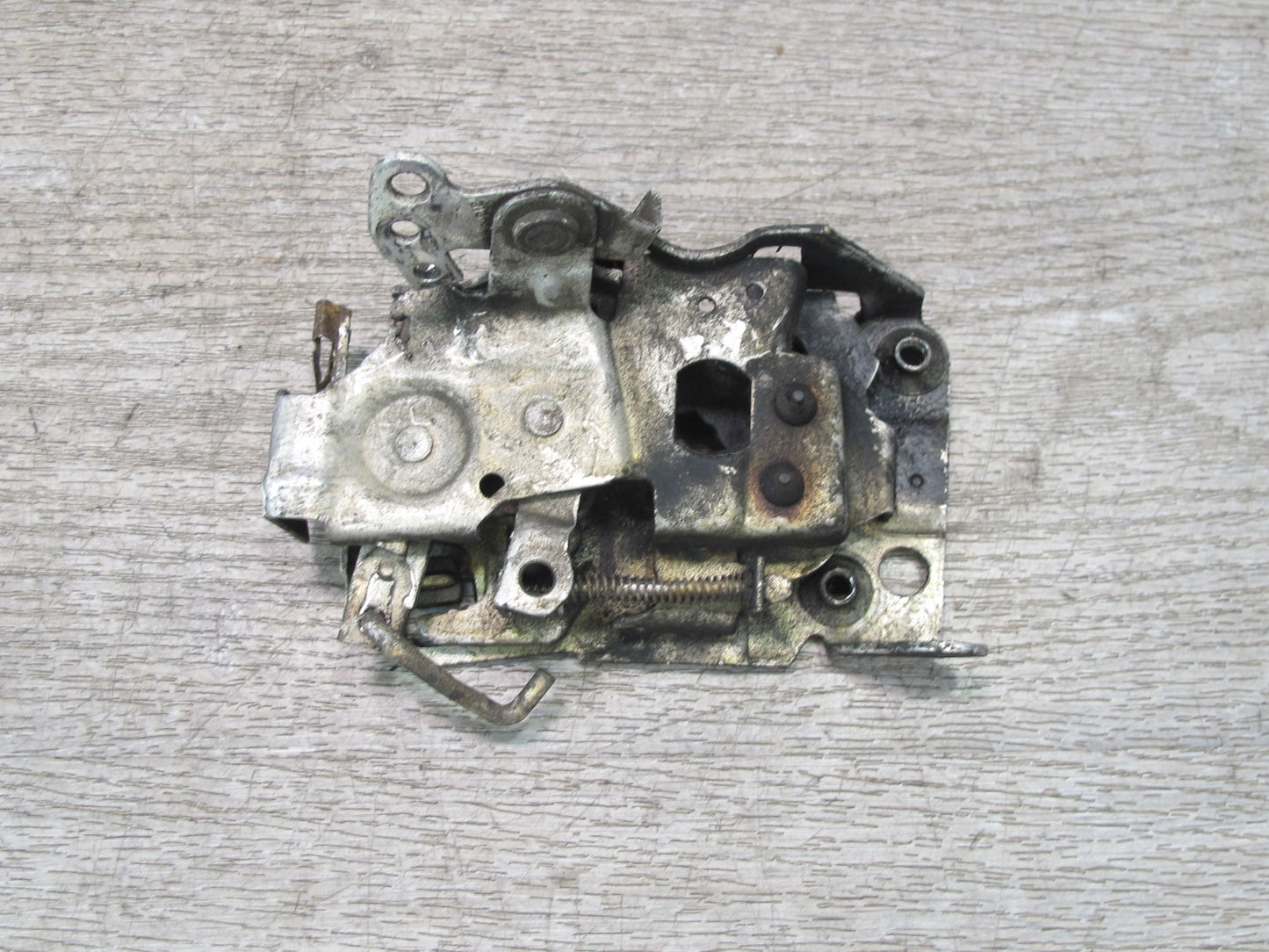84-96 Chevrolet Corvette C4 Right Door Lock Latch OEM