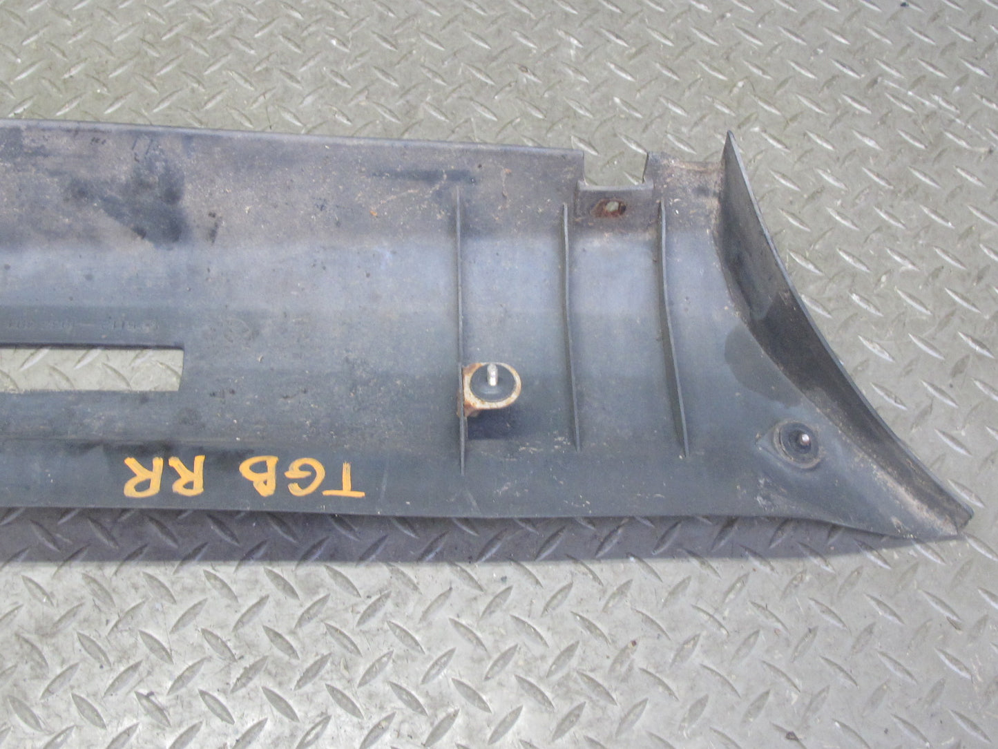 87-91 BMW E30 325i Conv Rear Left & Right Bumper Side Trim Cover Panel Set OEM