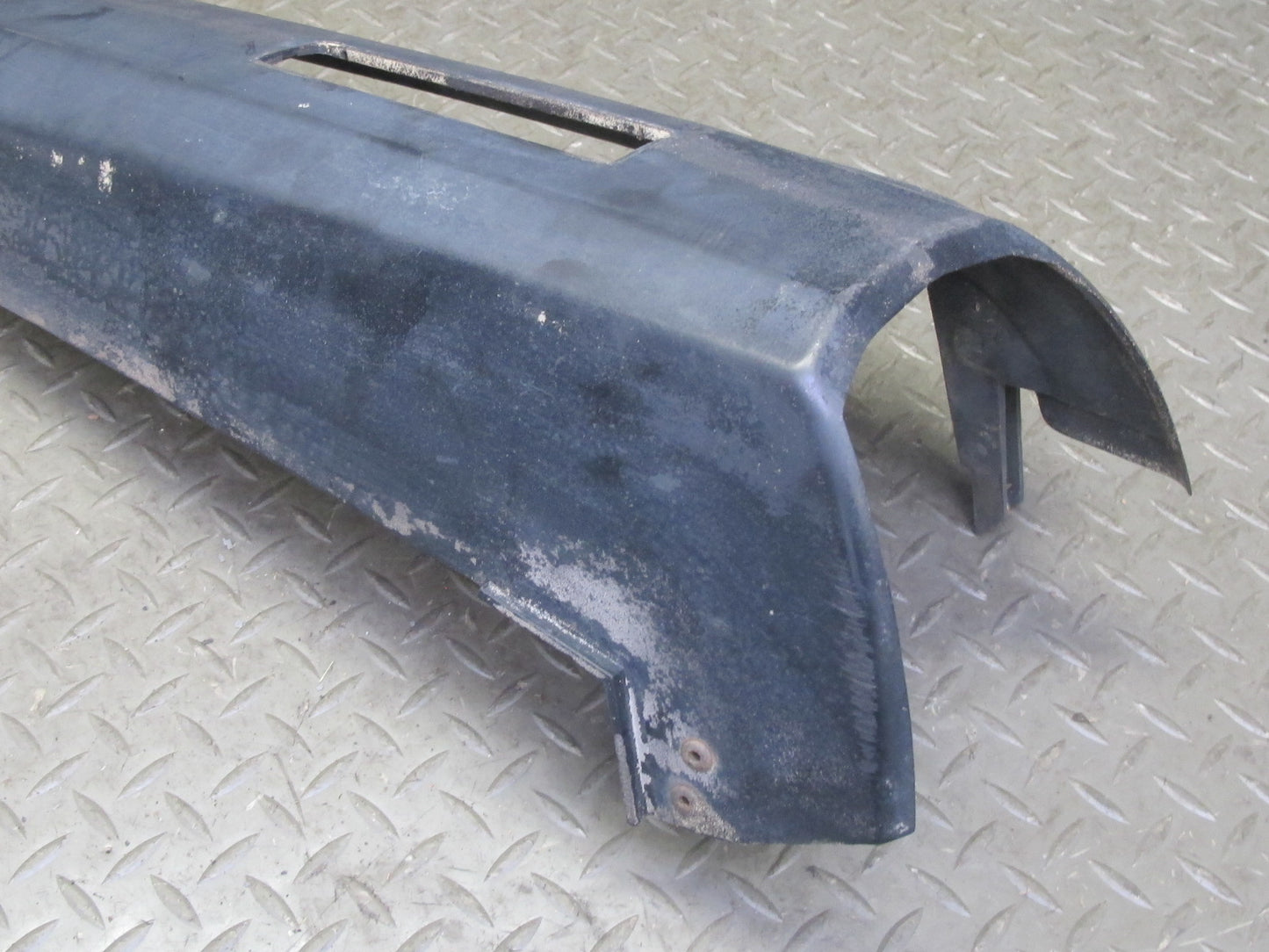 87-91 BMW E30 325i Conv Rear Left & Right Bumper Side Trim Cover Panel Set OEM