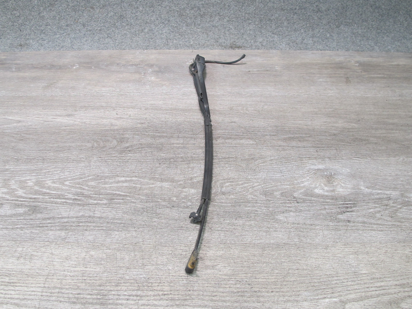 84-94 Chevrolet Corvette C4 Set of 2 Front Left & Right Windshield Wiper Arm OEM