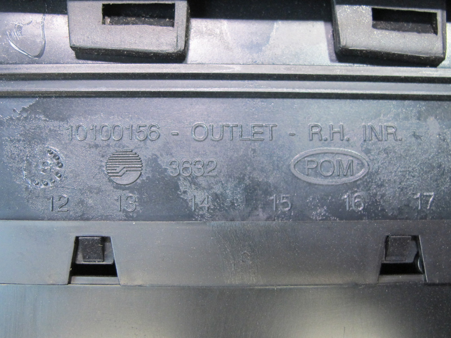 1992 Chevrolet Corvette C4 Set of 4 Dash Front A/C Air Vent Trim Grille OEM