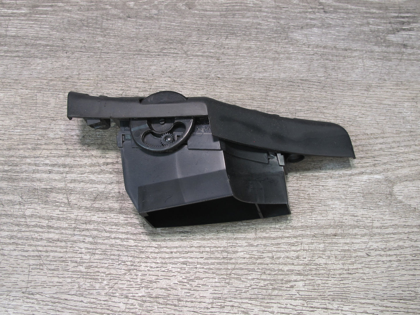 1992 Chevrolet Corvette C4 Set of 4 Dash Front A/C Air Vent Trim Grille OEM