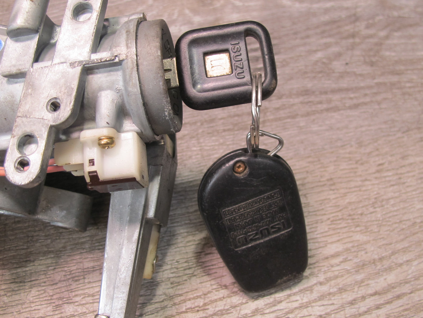 99-01 Isuzu Vehicross Ignition Switch Door Trunk Glove Box Lock KEY Set OEM