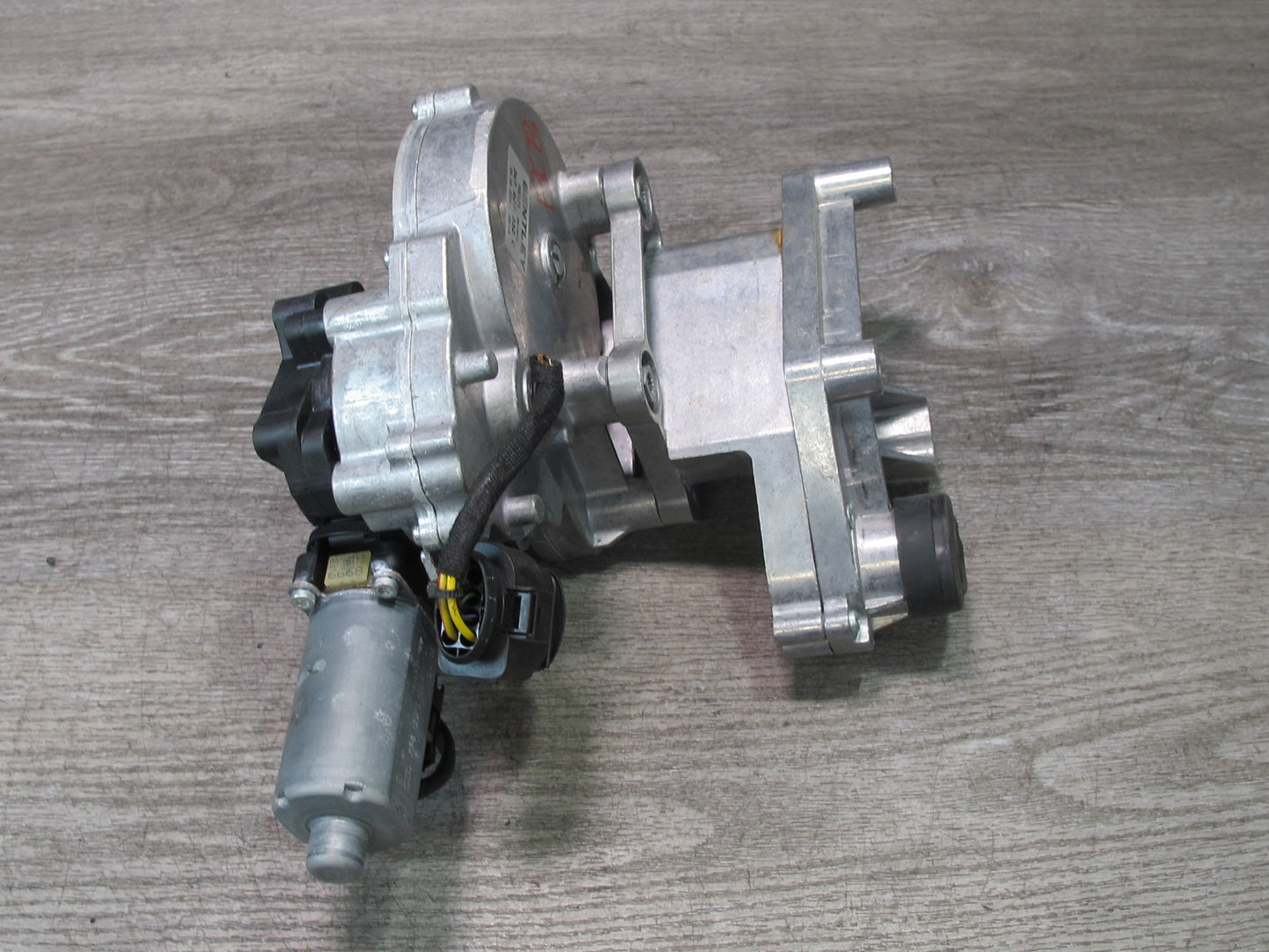 07-17 Bentley Continental GTC Rear Trunk Power Deck Lid Lift Actuator Motor