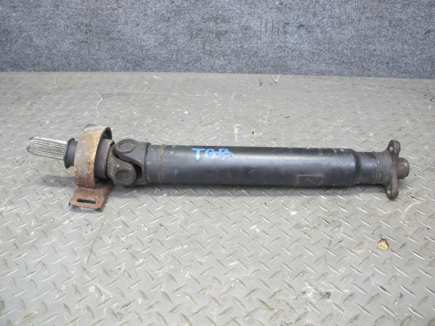 88-91 BMW E30 325i RWD A/T Rear Drive Shaft Driveshaft 145K Miles OEM