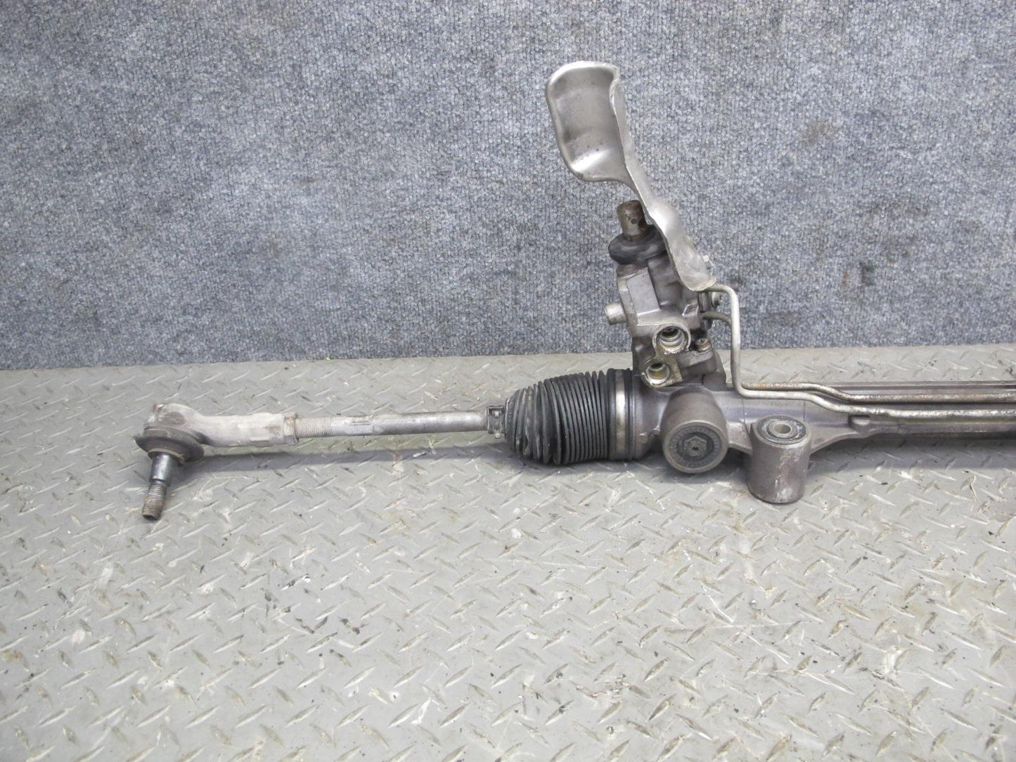 2003-2010 Porsche Cayenne 957 Power Steering Gear Rack AND Pinion 7L5422055CR