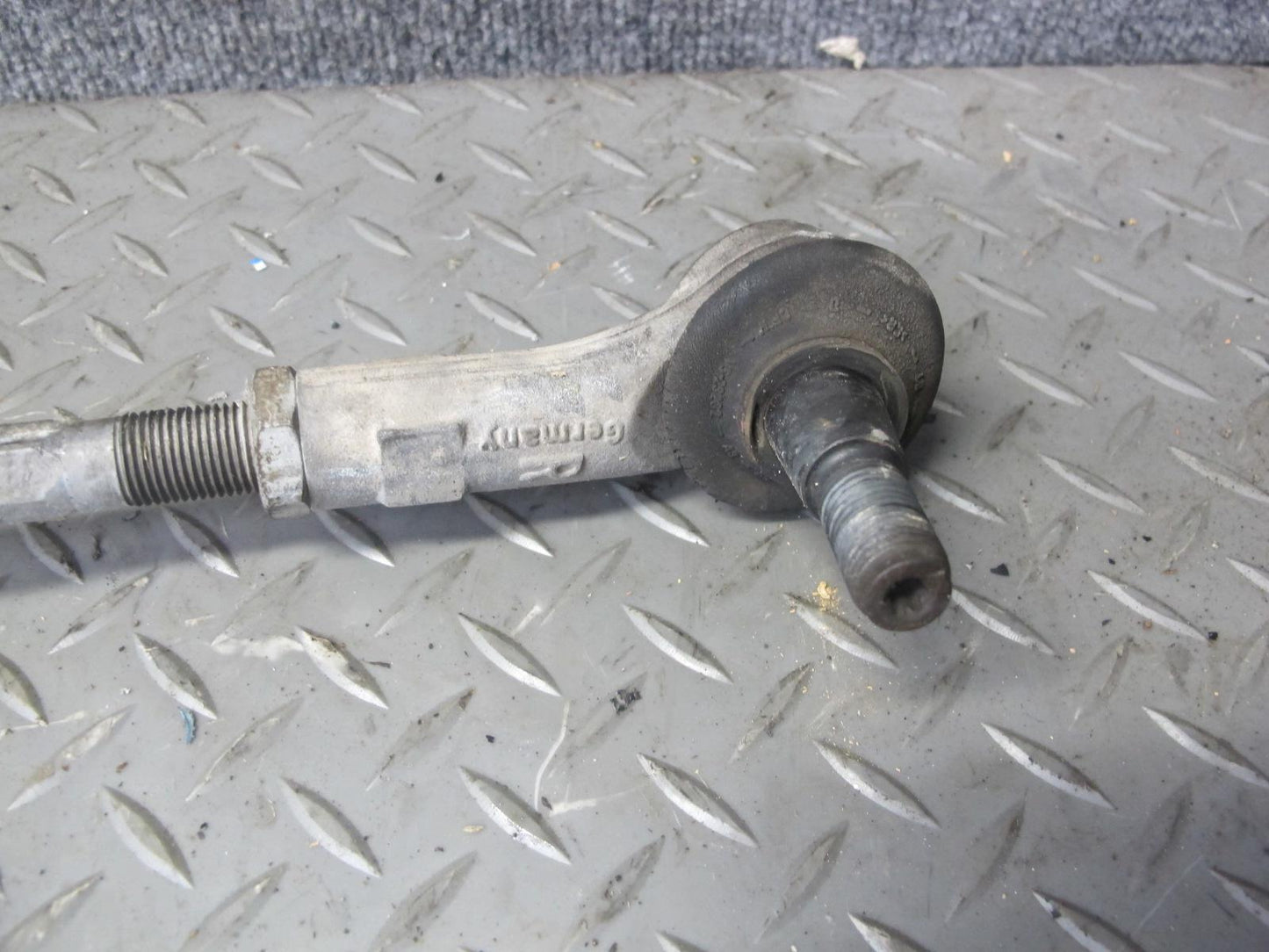 2003-2010 Porsche Cayenne 957 Power Steering Gear Rack AND Pinion 7L5422055CR