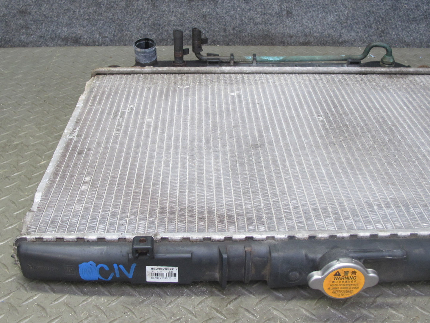 99-01 Isuzu Vehicross 3.5L 6VE1 A/T Engine Cooling Radiator 8524679222 OEM
