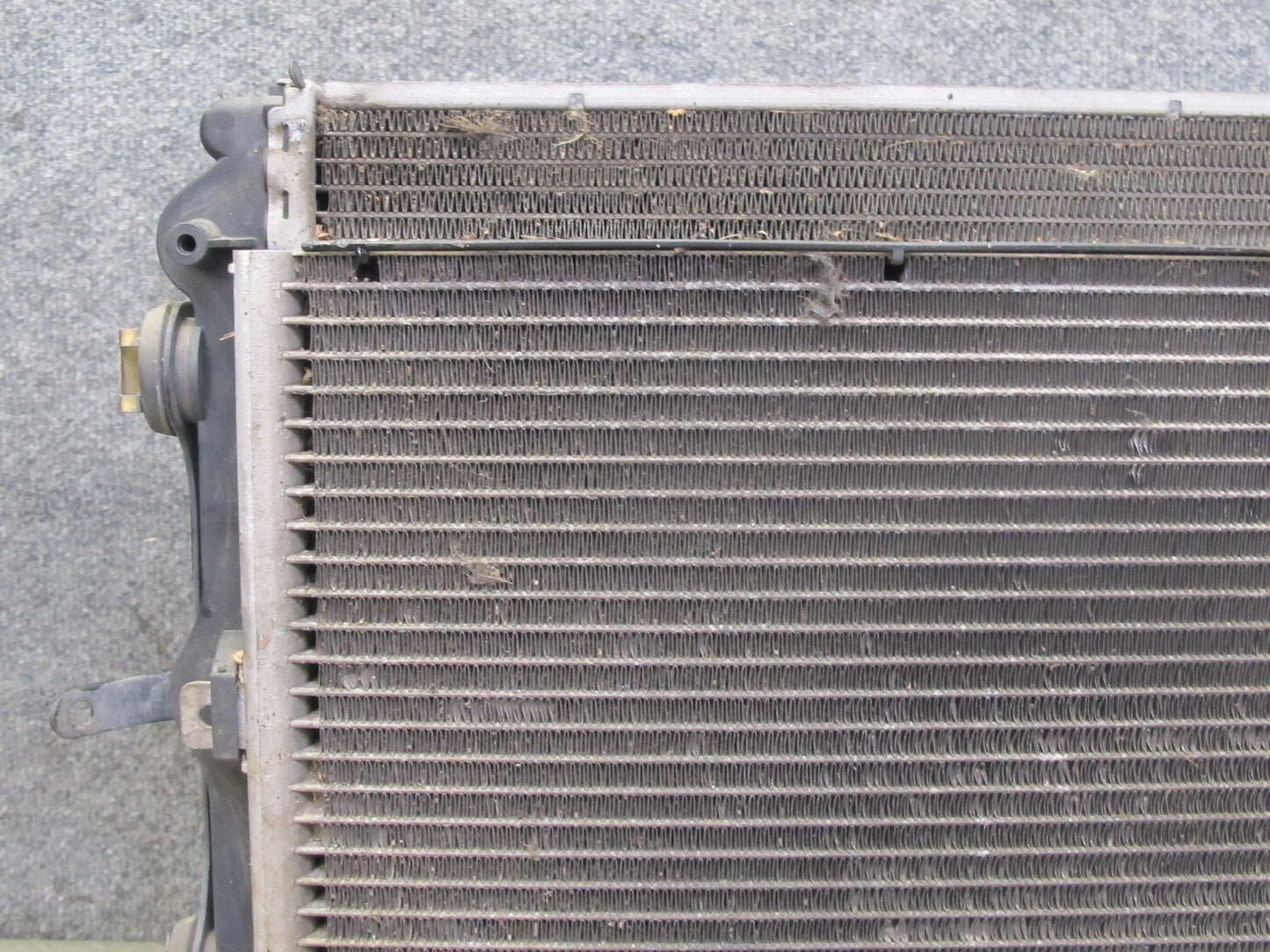 1999-2005 Porsche 911 996 Engine Right Cooling Radiator Condenser W/ Support