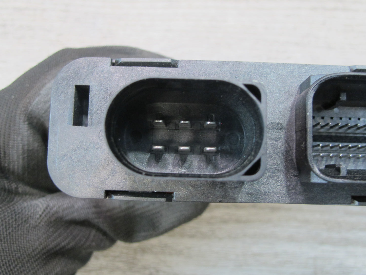 2008-2010 Porsche Cayenne 957 Keyless Entry Control Module 3D0909137E