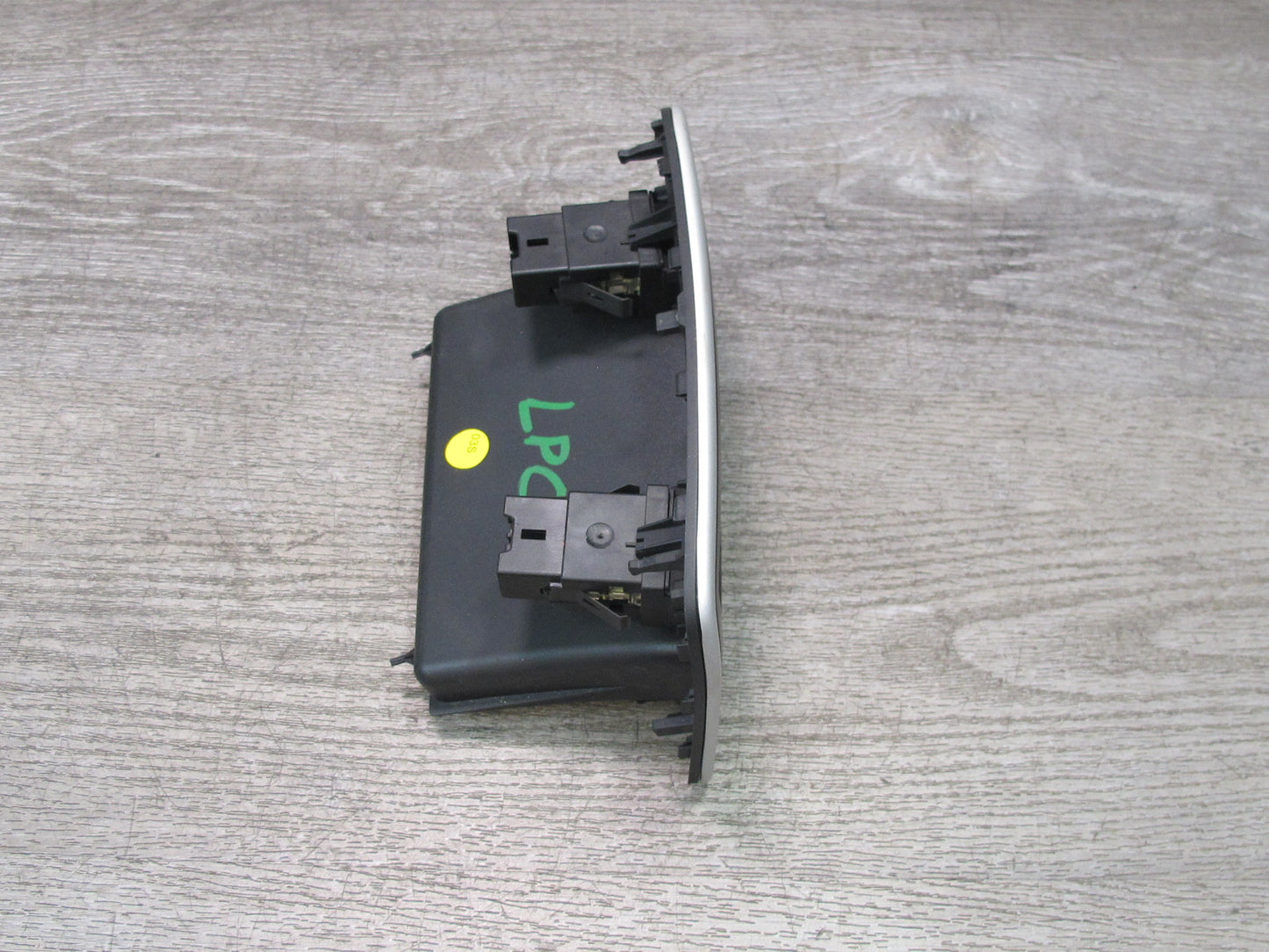 2003-2010 Porsche Cayenne 957 Rear Center Console Heated Seat Switch Tray Trim