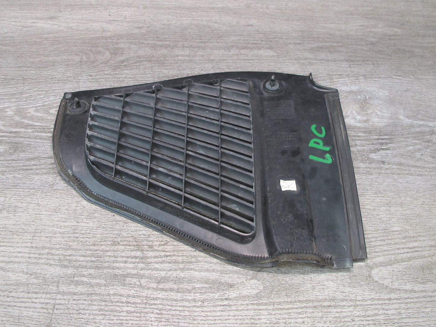 2003-2010 Porsche Cayenne 957 Front Left Windshield Air Vent Cowl Trim Panel