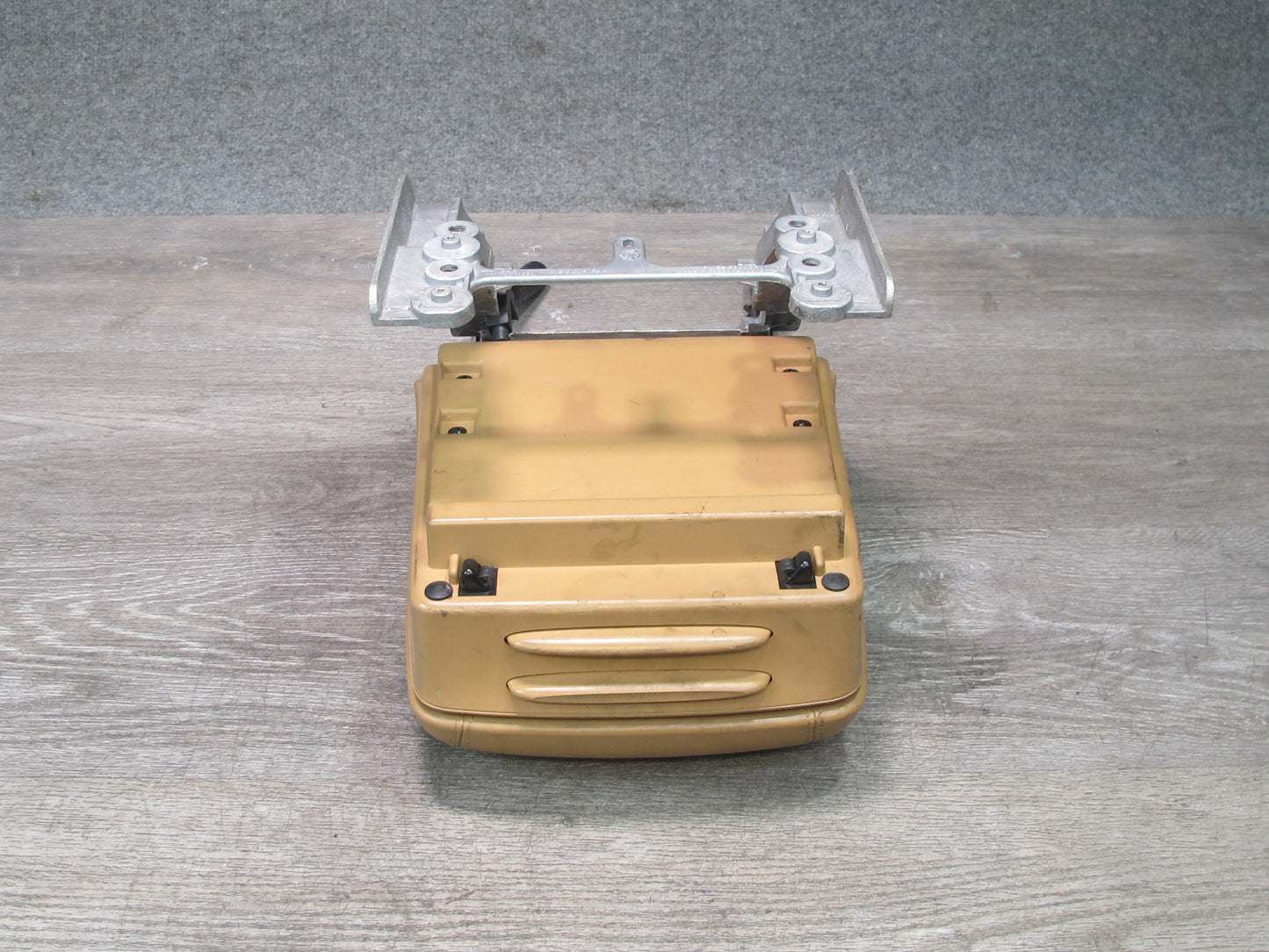 2003-2010 Porsche Cayenne 955 Center Console Leather Armrest w Shocks Sand Beige