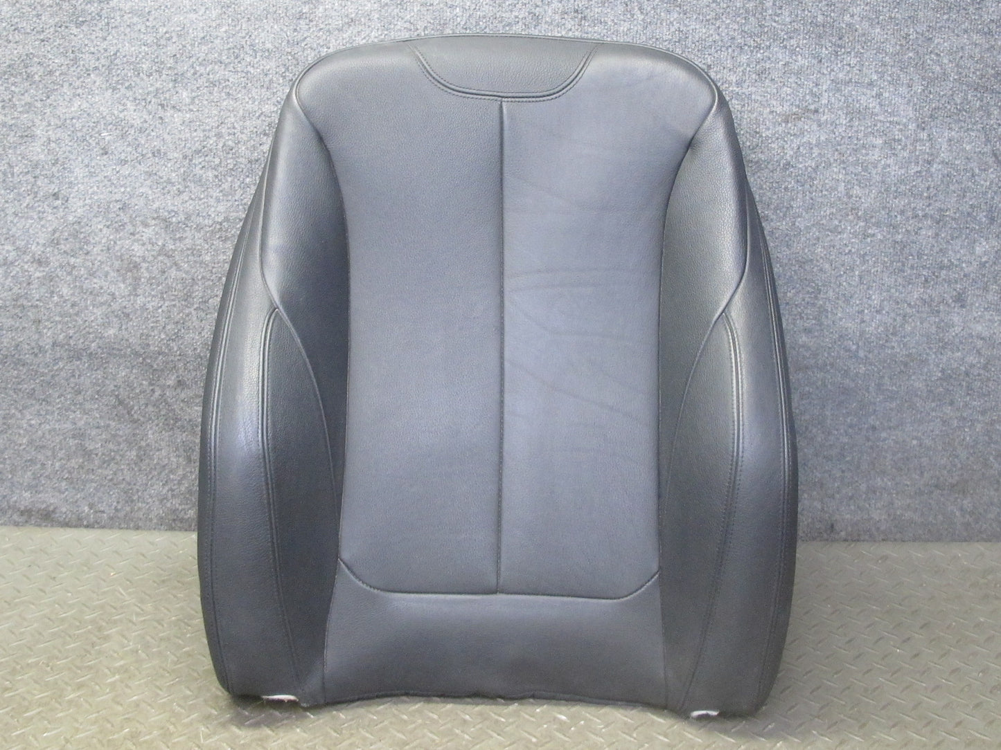 12-18 BMW F30 F34 335i Front Right Sport Seat Upper Leather Cushion Backrest OEM