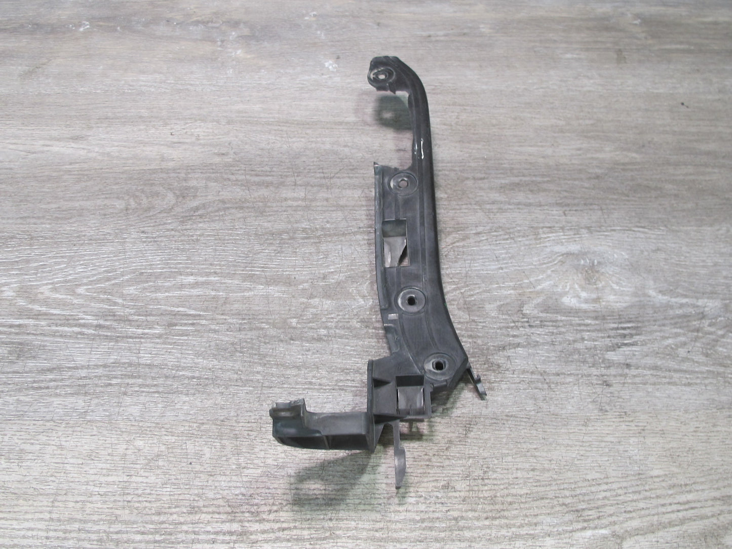 2008-2010 Porsche Cayenne 957 Front Bumper Mount Bracket Support Set of 2