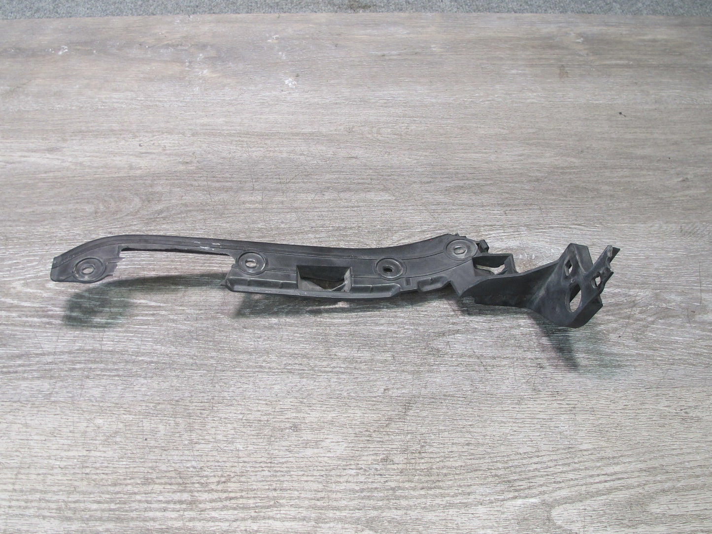 2008-2010 Porsche Cayenne 957 Front Bumper Mount Bracket Support Set of 2