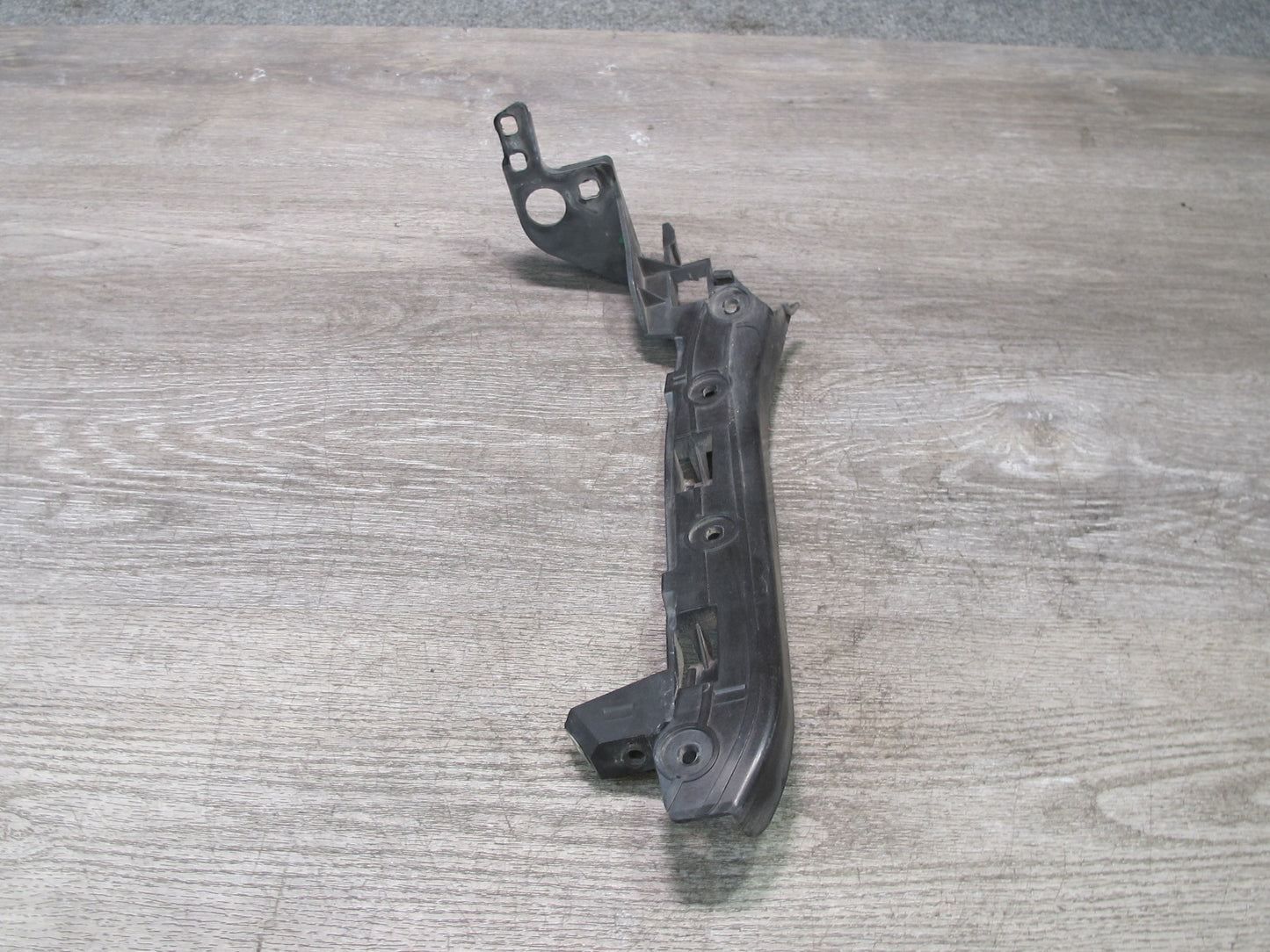 2008-2010 Porsche Cayenne 957 Front Bumper Mount Bracket Support Set of 2
