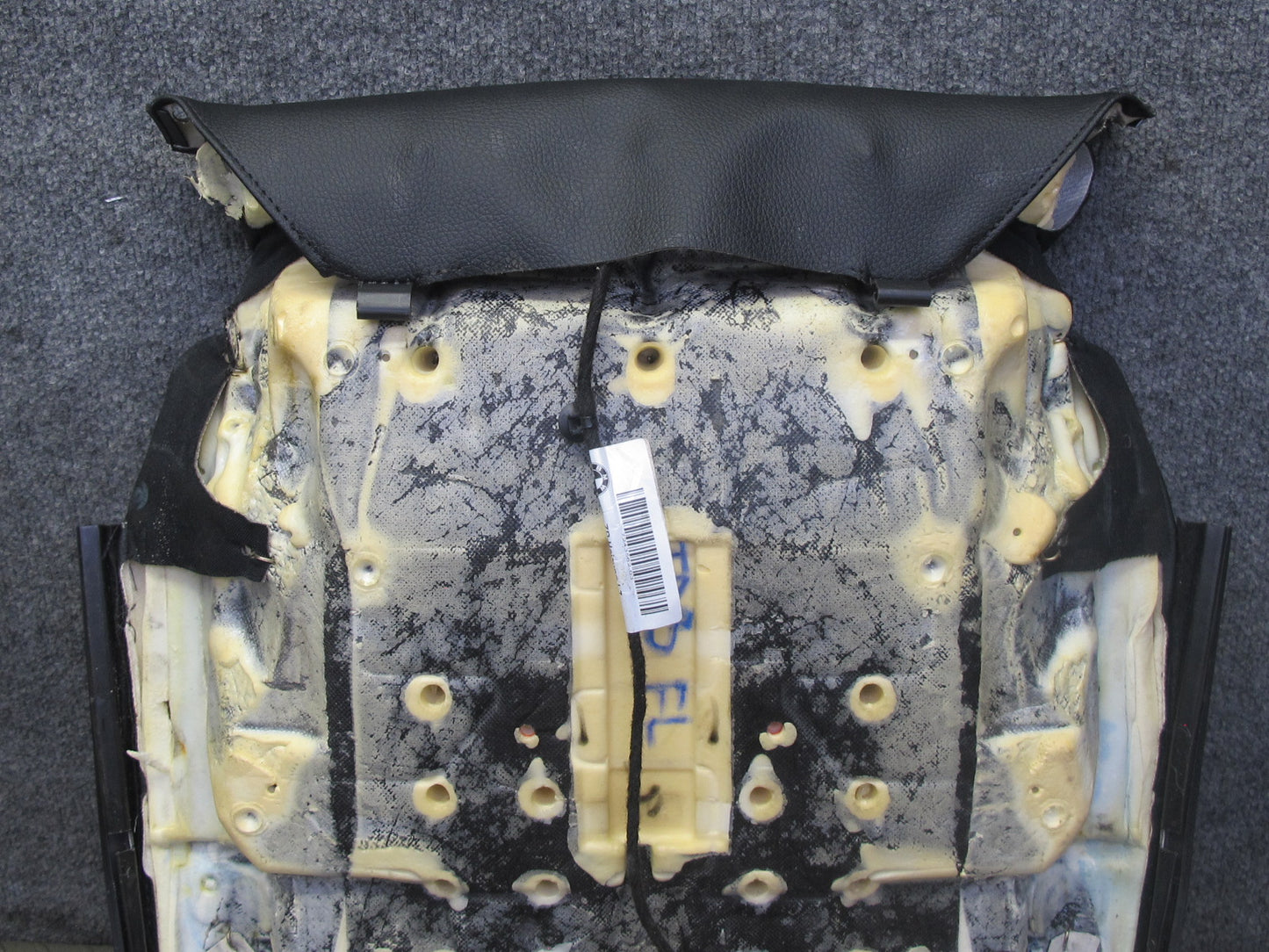 12-18 BMW F30 F31 F34 335i Front Left Sport Seat Lower Leather Cushion Black OEM