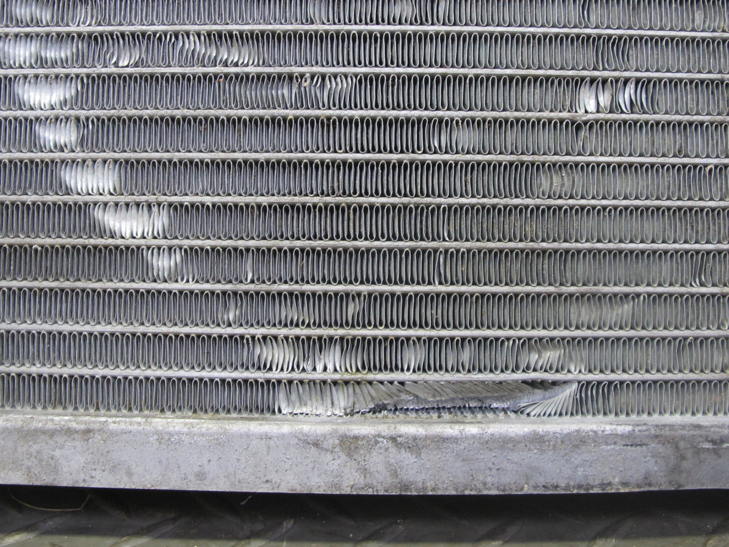 97-98 BMW E36/7 Z3 M52 Engine Cooling Radiator w A/T Transmission Oil Cooler OEM