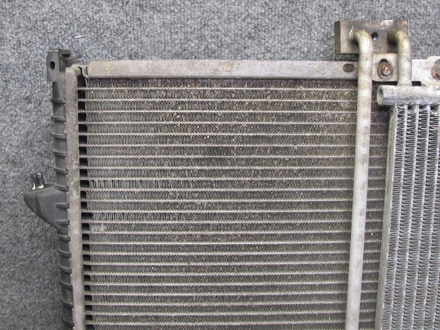 97-98 BMW E36/7 Z3 M52 Engine Cooling Radiator w A/T Transmission Oil Cooler OEM