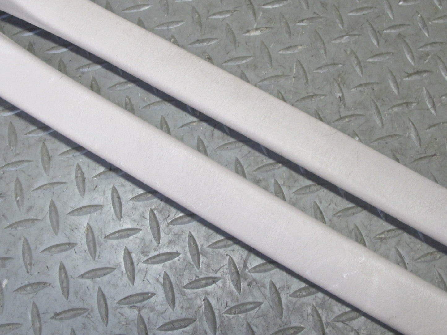 94-00 Lexus UZZ30L SC300 SC400 Door Scuff Step Sill Plate Trim Set Ivory OEM