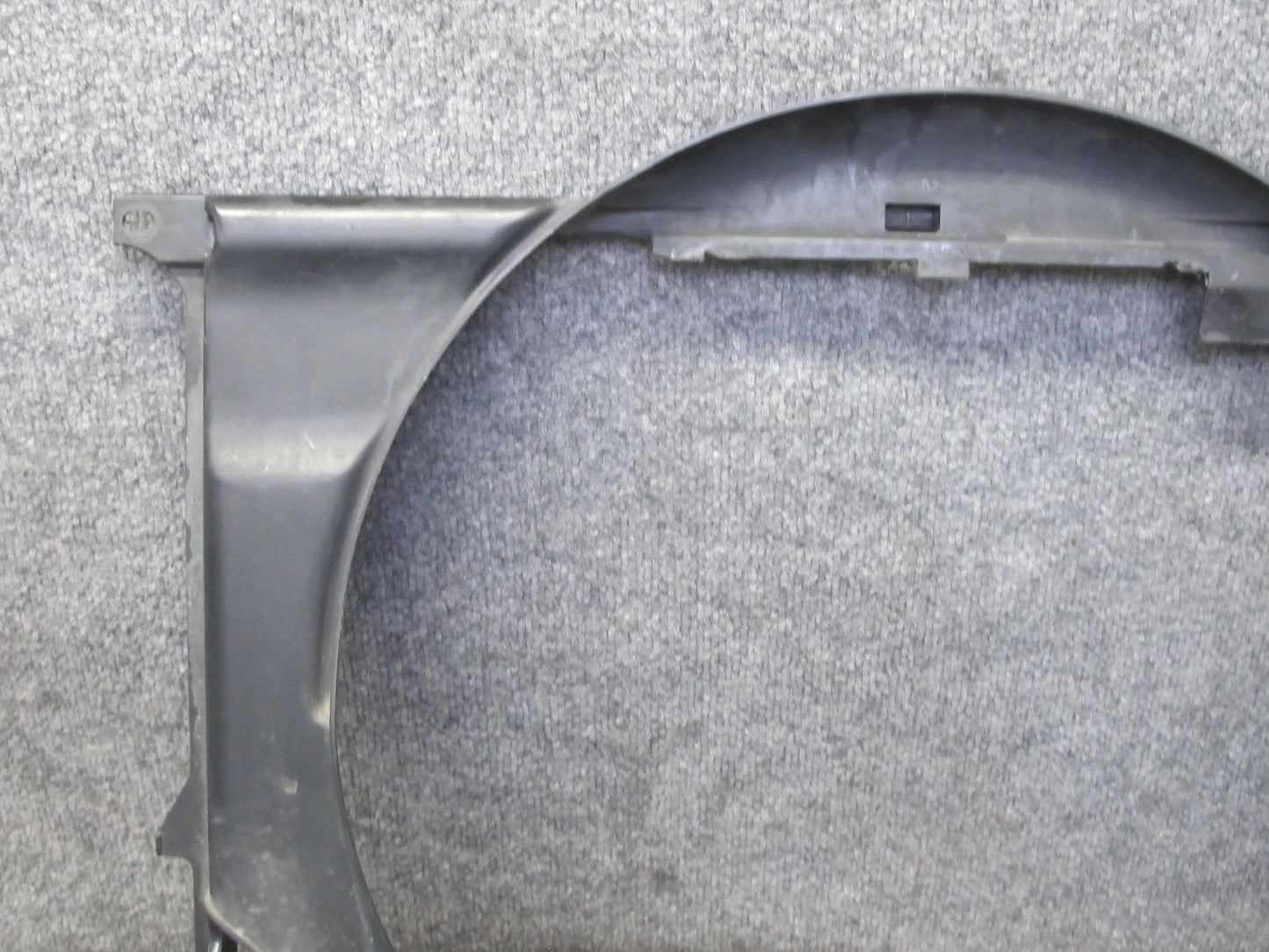 97-00 BMW E36/7 Z3 2.8L M52 Engine Radiator Cooling Fan Shroud OEM