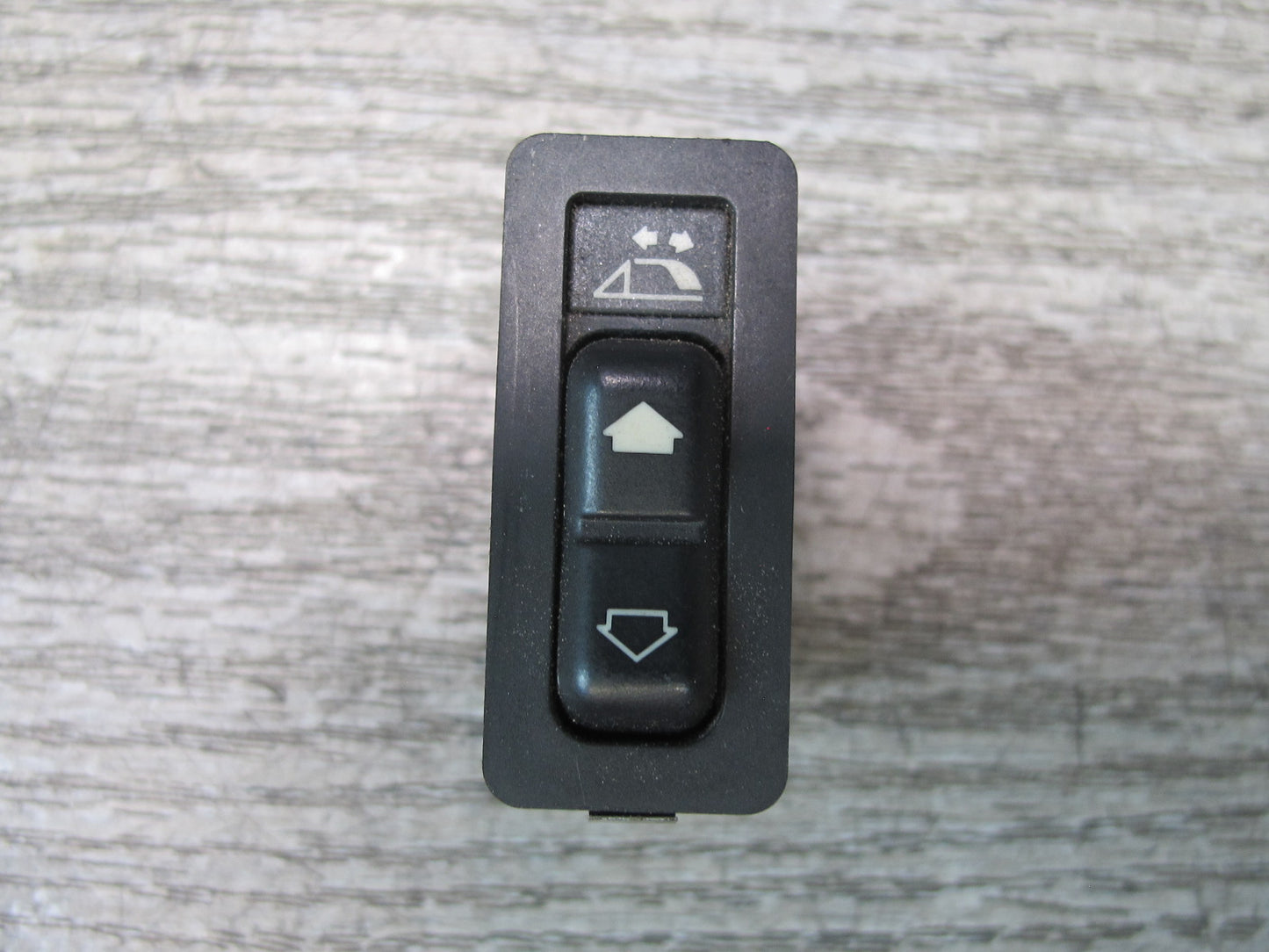 96-02 BMW E36/7 Z3 Convertible Folding TOP Roof Control Switch 8377606 OEM