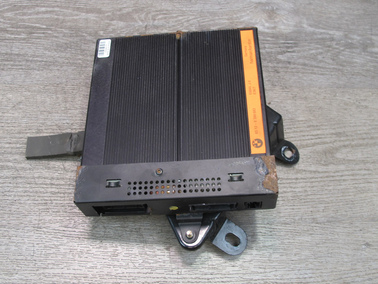 98-02 BMW E36/7 Z3 Roadster Harman Kardon Audio Sound Amplifier 8399683 OEM