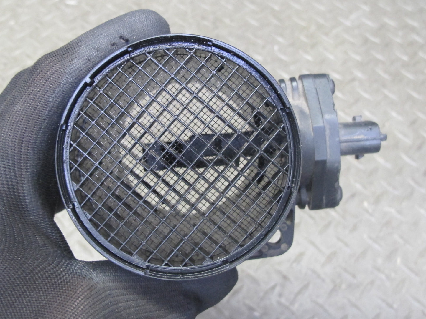 2008-2010 Porsche Cayenne 957 Turbo Mass Air Flow Meter MAF Sensor 99760612500