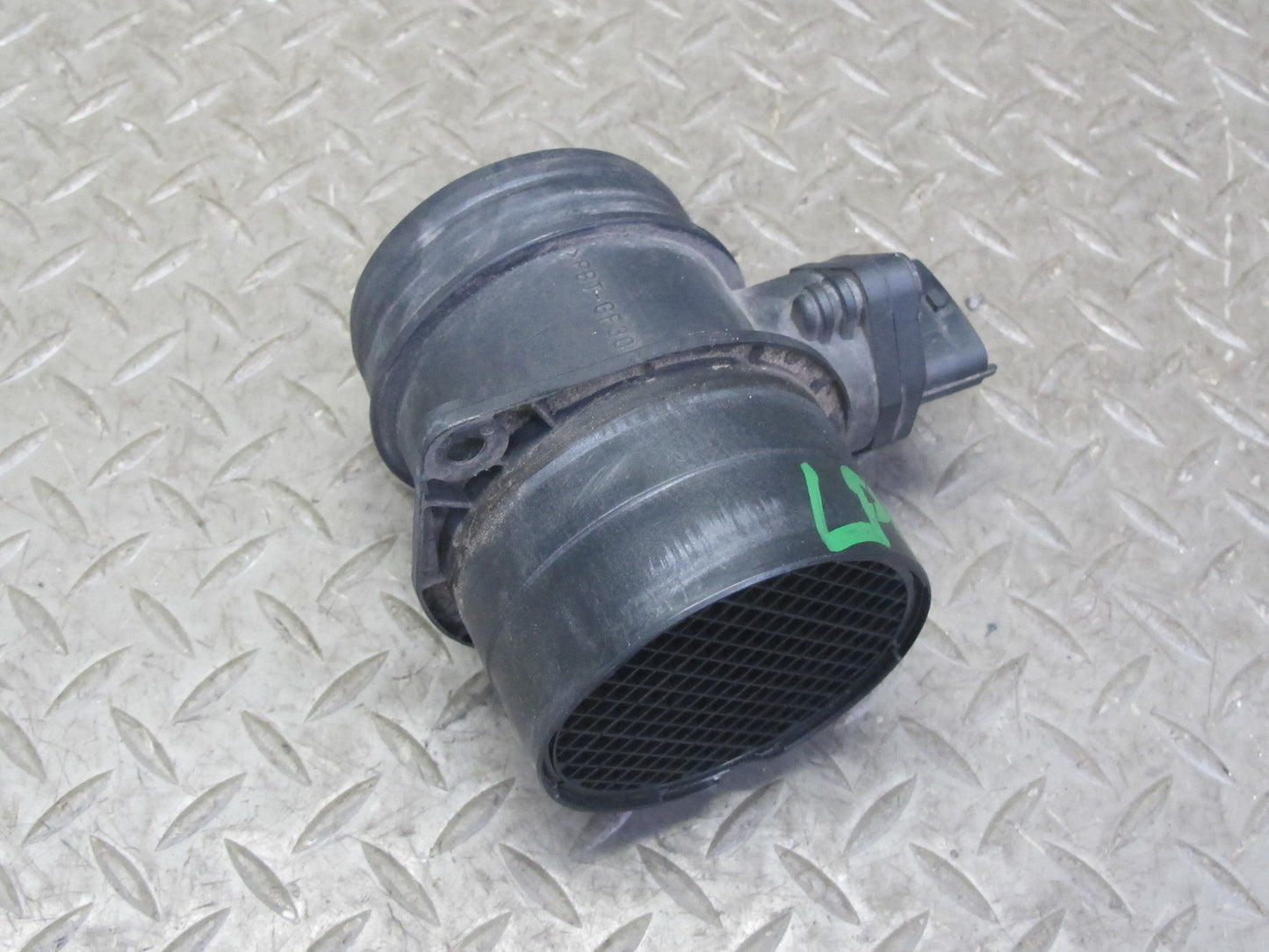 2008-2010 Porsche Cayenne 957 Turbo Mass Air Flow Meter MAF Sensor 99760612500