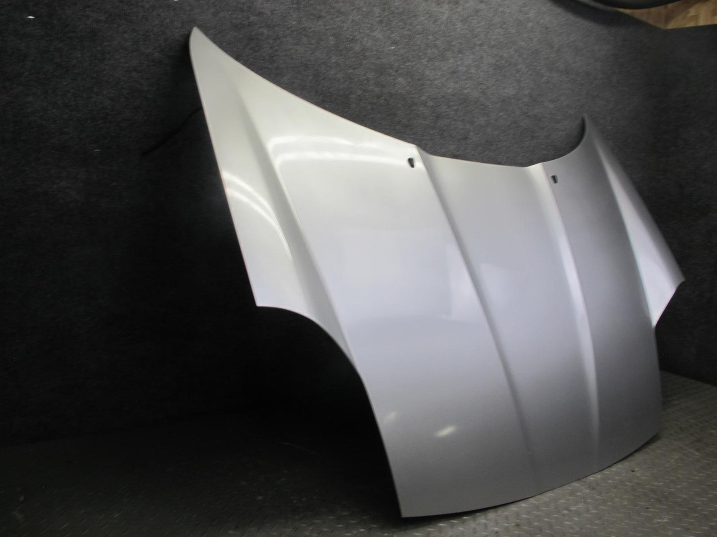00-05 Toyota MR2 Spyder ZZW30L Front Hood Bonnet Shell Panel Silver OEM