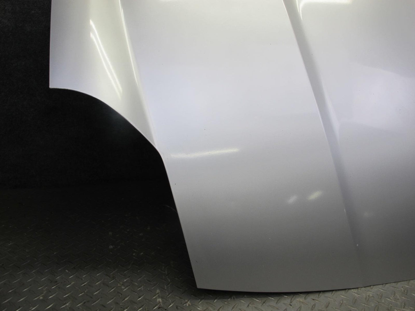 00-05 Toyota MR2 Spyder ZZW30L Front Hood Bonnet Shell Panel Silver OEM