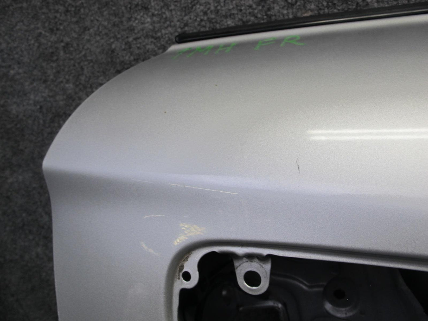 00-05 Toyota MR2 Spyder ZZW30L Right Door Shell Panel Silver OEM